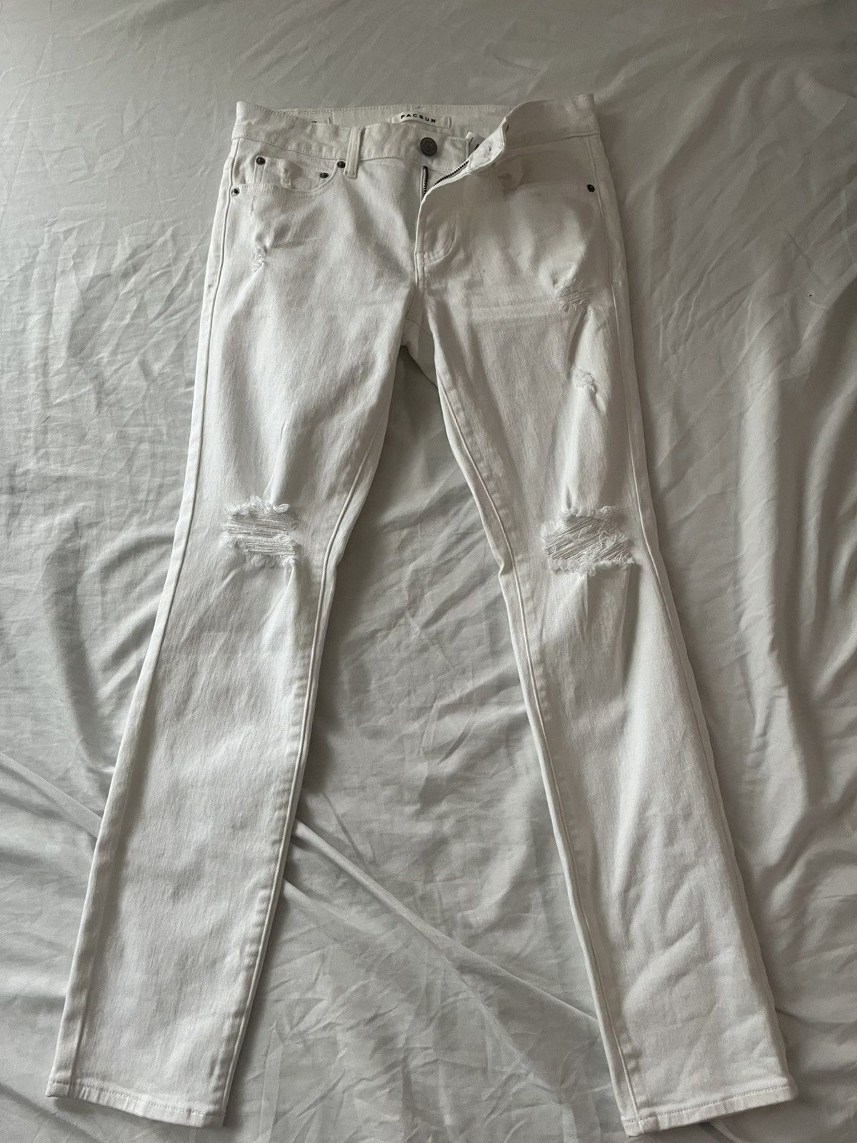 Pacsun White Pacsun Ripped Denim Size US 29 - 1 Thumbnail