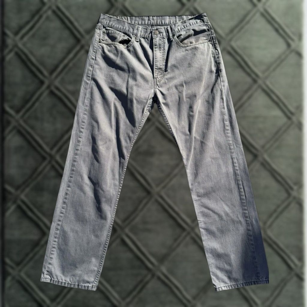 Levi's VINTAGE Levi's 505 Jeans Gray Size 36x32 Regular Straight Men Size US 36 / EU 52 - 1 Thumbnail