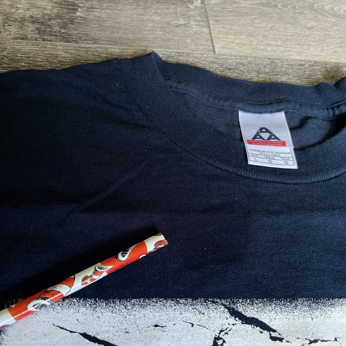 Vintage Vintage 2000s Wanna Know How To Keep An Idiot Busy Humor Tee Size US L / EU 52-54 / 3 - 7 Thumbnail
