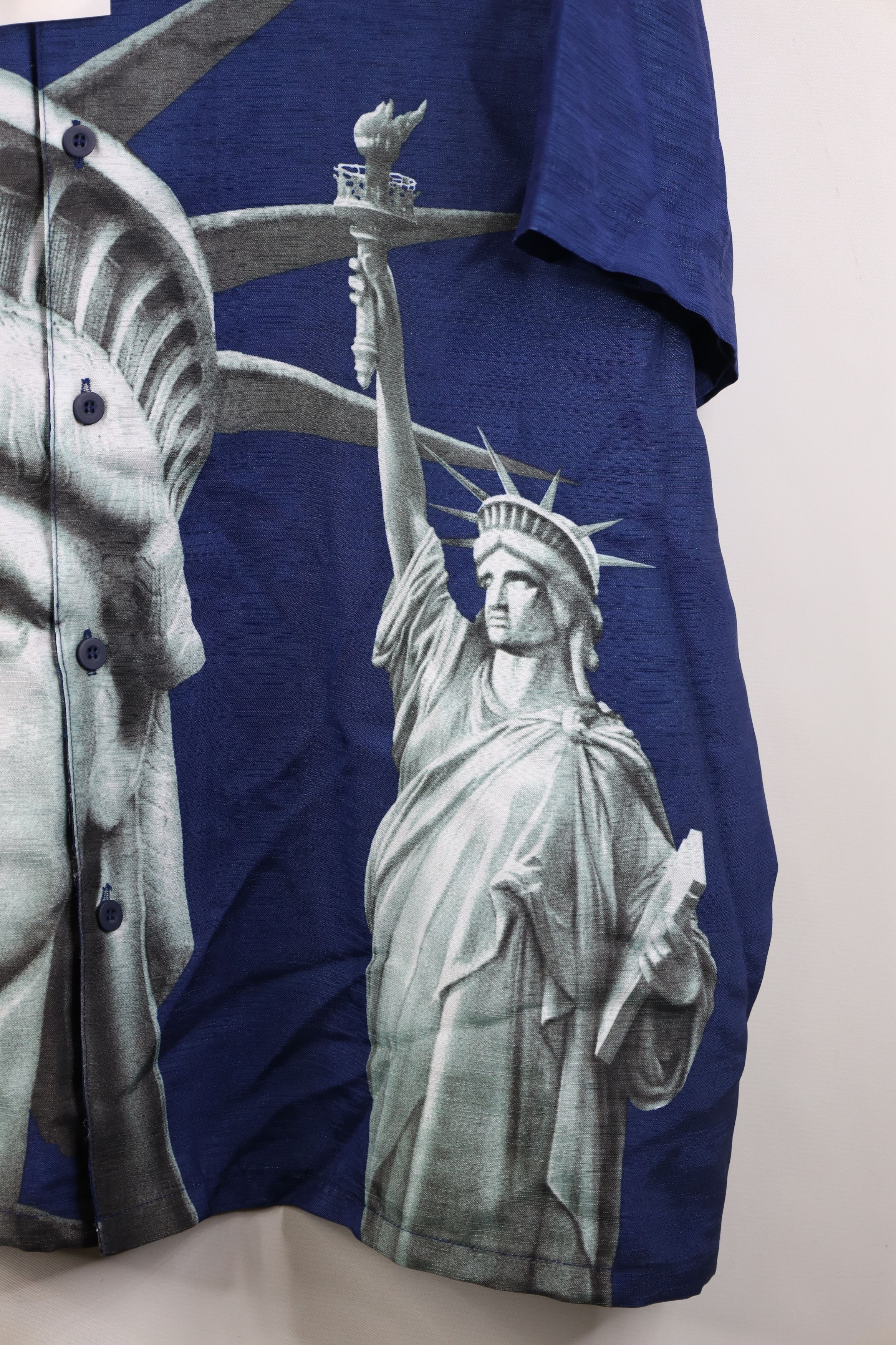 Vintage Deadstock Vintage 90s Y2K Statue of Liberty Button Shirt Size US L / EU 52-54 / 3 - 4 Thumbnail