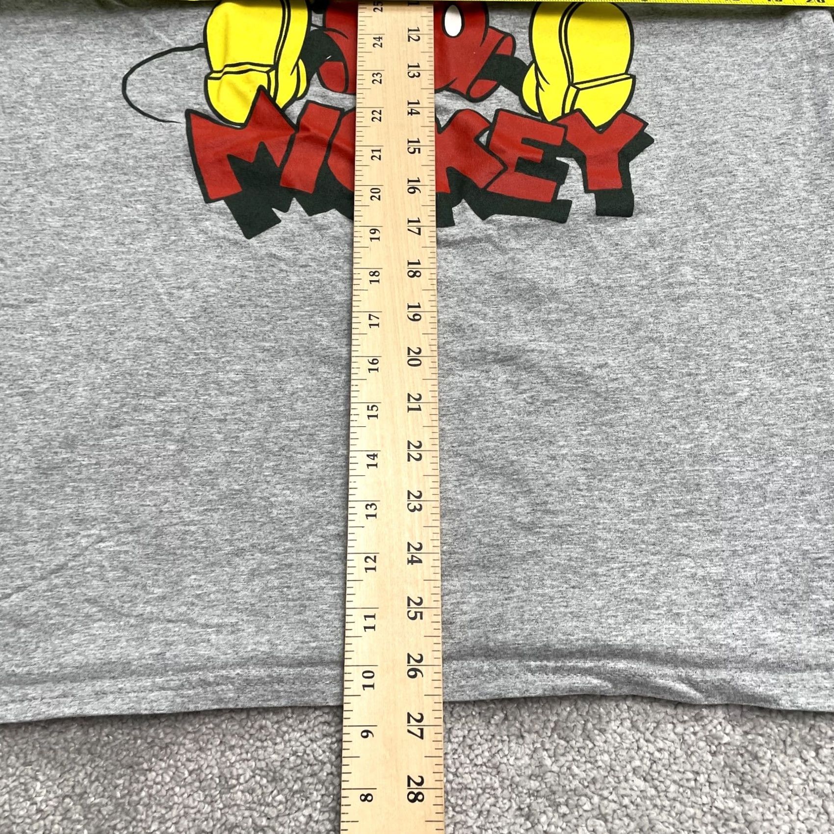 Disney Disney Mickey Mouse Graphic T-Shirt Mens Large Gray Crew Neck Short Sleeve Tee Size US L / EU 52-54 / 3 - 7 Thumbnail