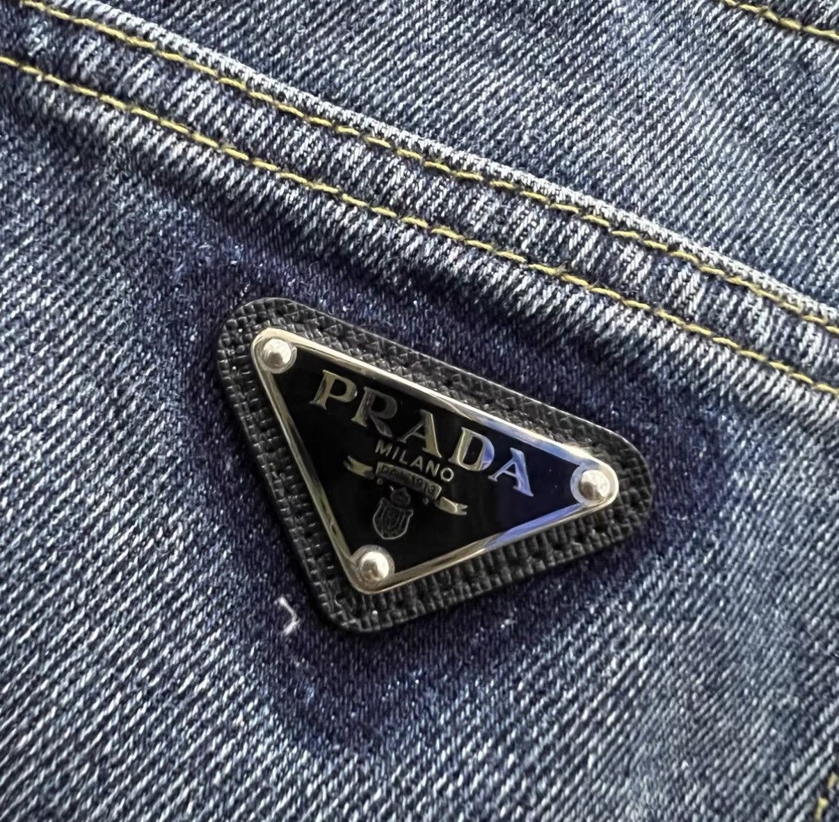 Prada Prada Blue Triangle Logo Denim Jeans J41 Size 27" / US 4 / IT 40 - 4 Thumbnail