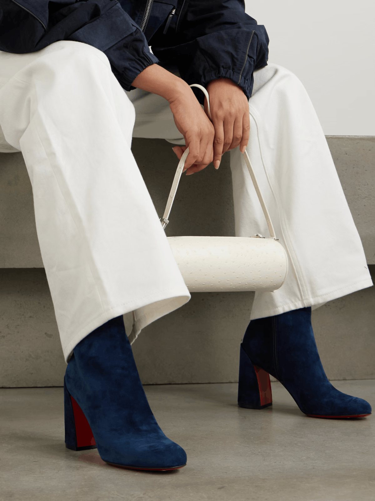 Turela 85 Zaffiro Blue Block Heel Short Ankle Bootie 40.5