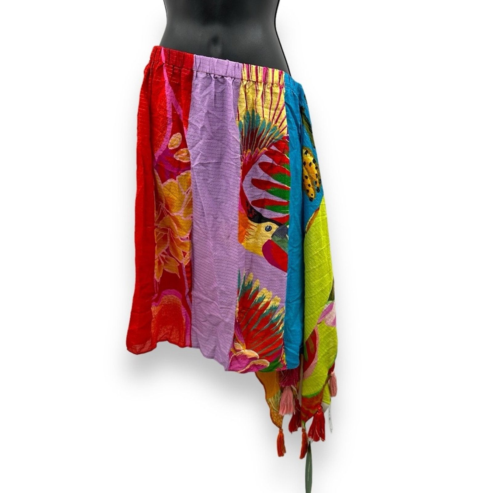 Farm Rio Farm Rio Rainbow Forest Tropical Multicolor Toucan Sarong Size ONE SIZE - 2 Thumbnail