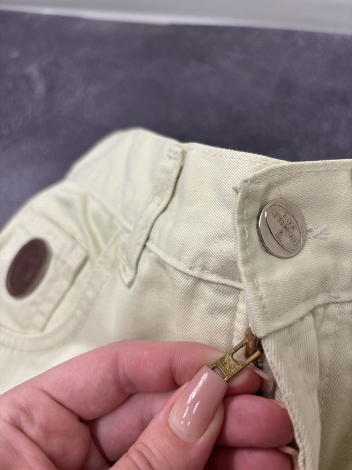 Trussardi Vintage Trussardi Women’s High Waist Luxury Tapered Jeans Size 29" - 17 Thumbnail