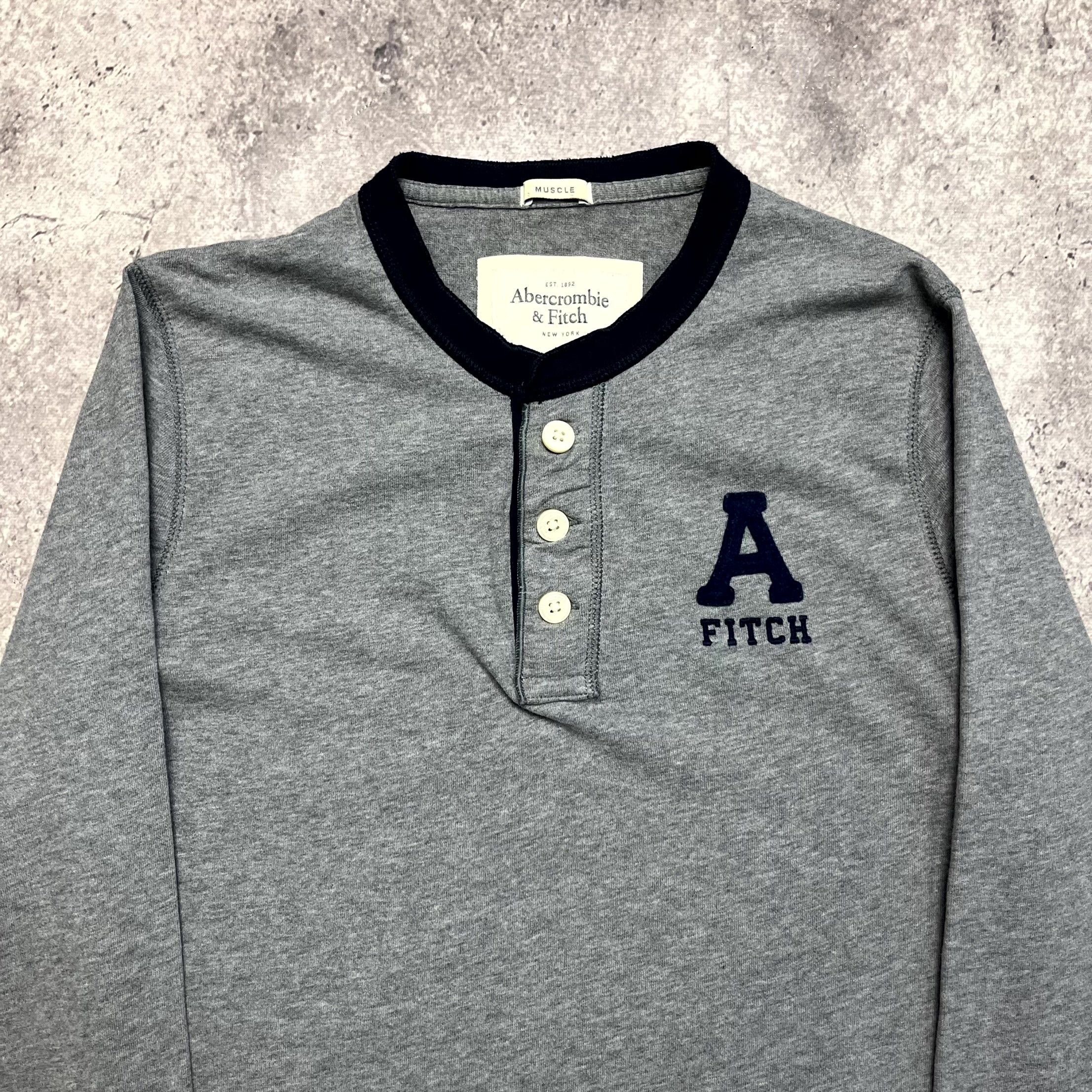 Abercrombie & Fitch Y2K Abercrombie & Fitch Muscle Gray Long Sleeve Size XL Size US XL / EU 56 / 4 - 4 Thumbnail
