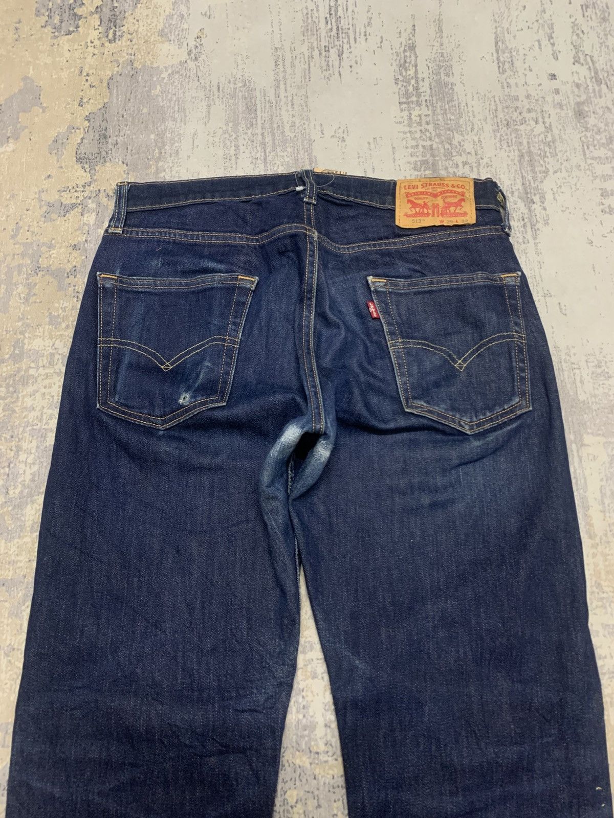 Levi's VINTAGE LEVIS 513 Slim Straight BLUE WASH JEANS Size US 31 - 7 Thumbnail
