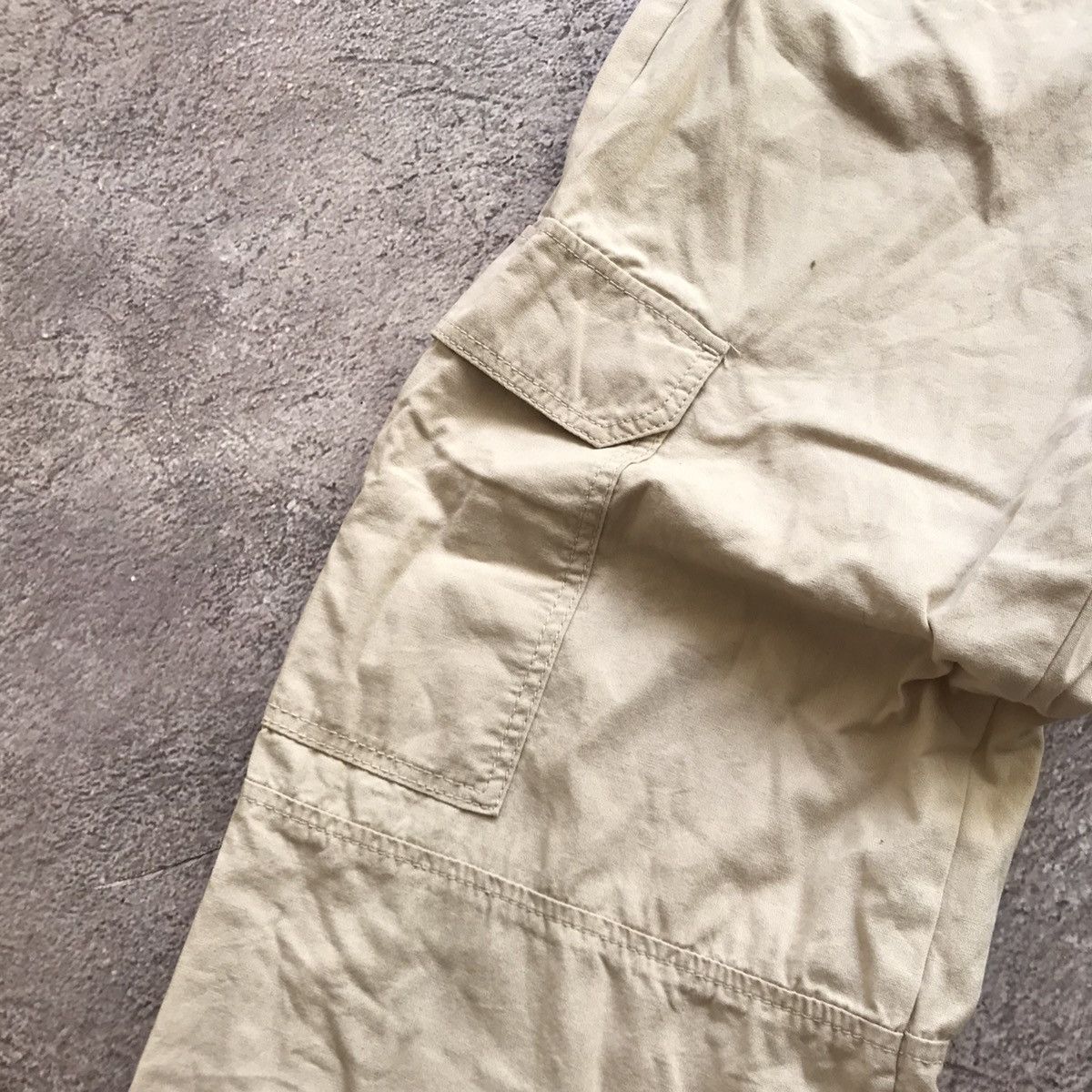 Vintage Vintage Y2K Baggy Cargo Pants Tan Distressed Workwear 28 Size 28" / US 6 / IT 42 - 3 Thumbnail