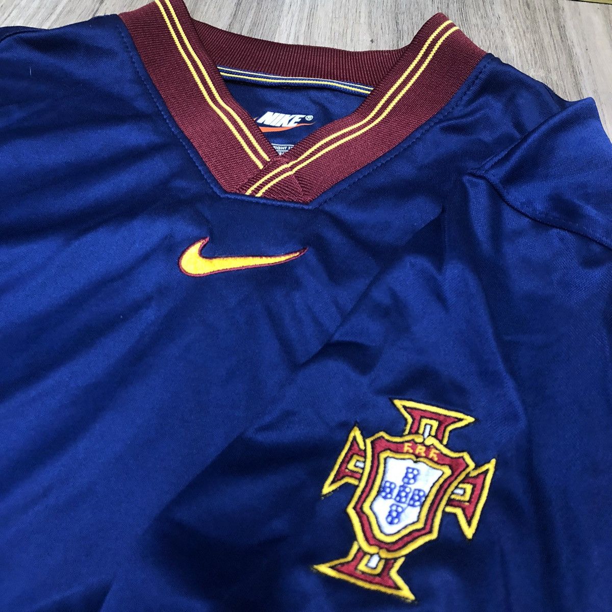 Nike Portugal 1998 training shirt Size US L / EU 52-54 / 3 - 3 Thumbnail