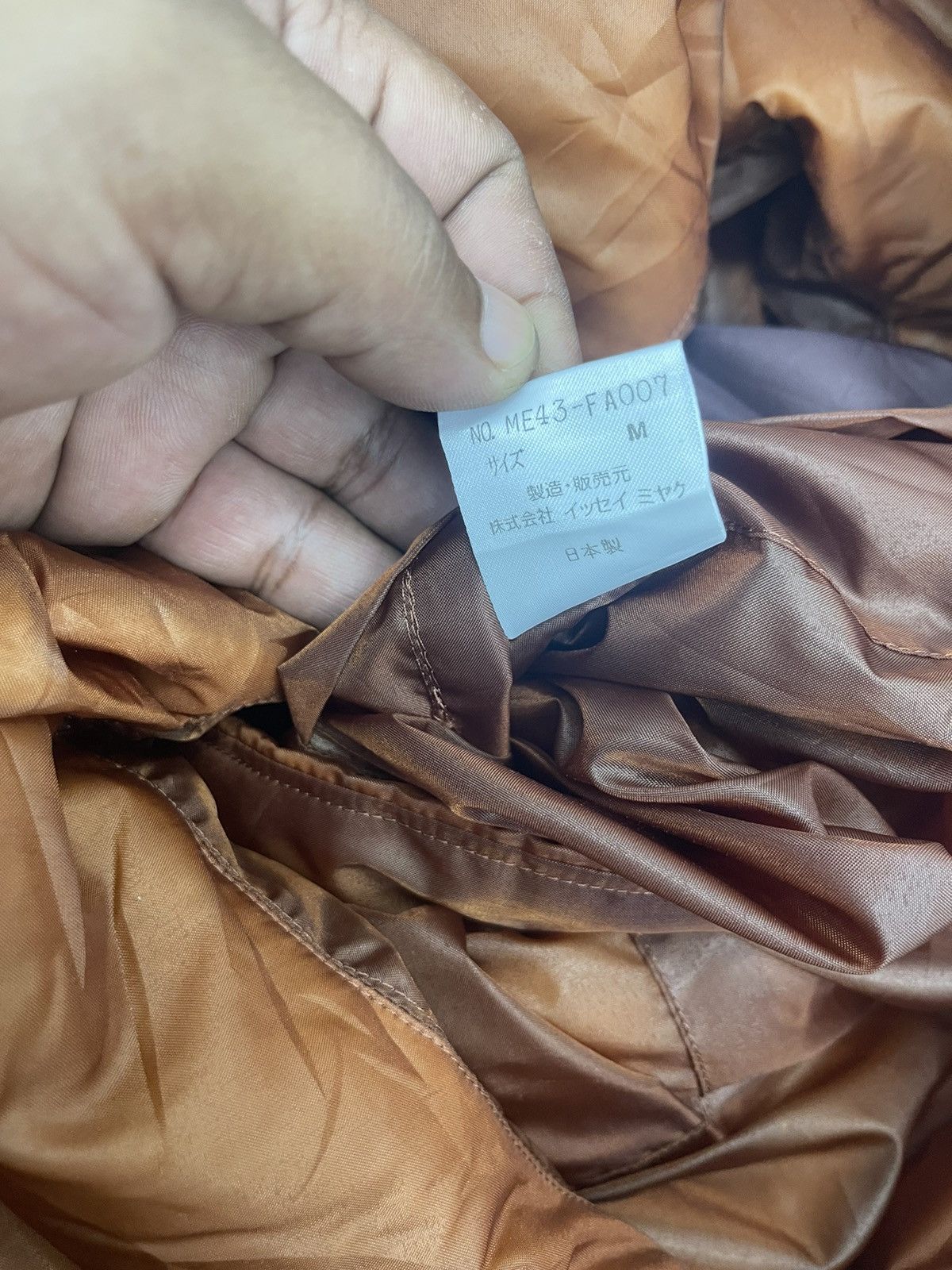 Issey Miyake RARE‼️🔥FW94 ISSEY MIYAKE BURNT ORANGE NYLON PUFFER COAT Size US M / EU 48-50 / 2 - 12 Thumbnail