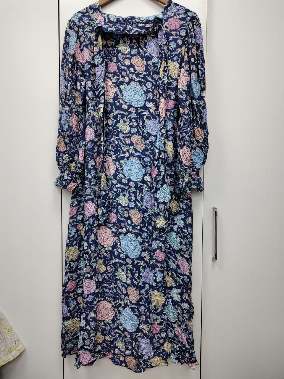 RIXO Rixo Ferne Floral Crepe Midi Dress Size S / US 4 / IT 40 - 5 Thumbnail