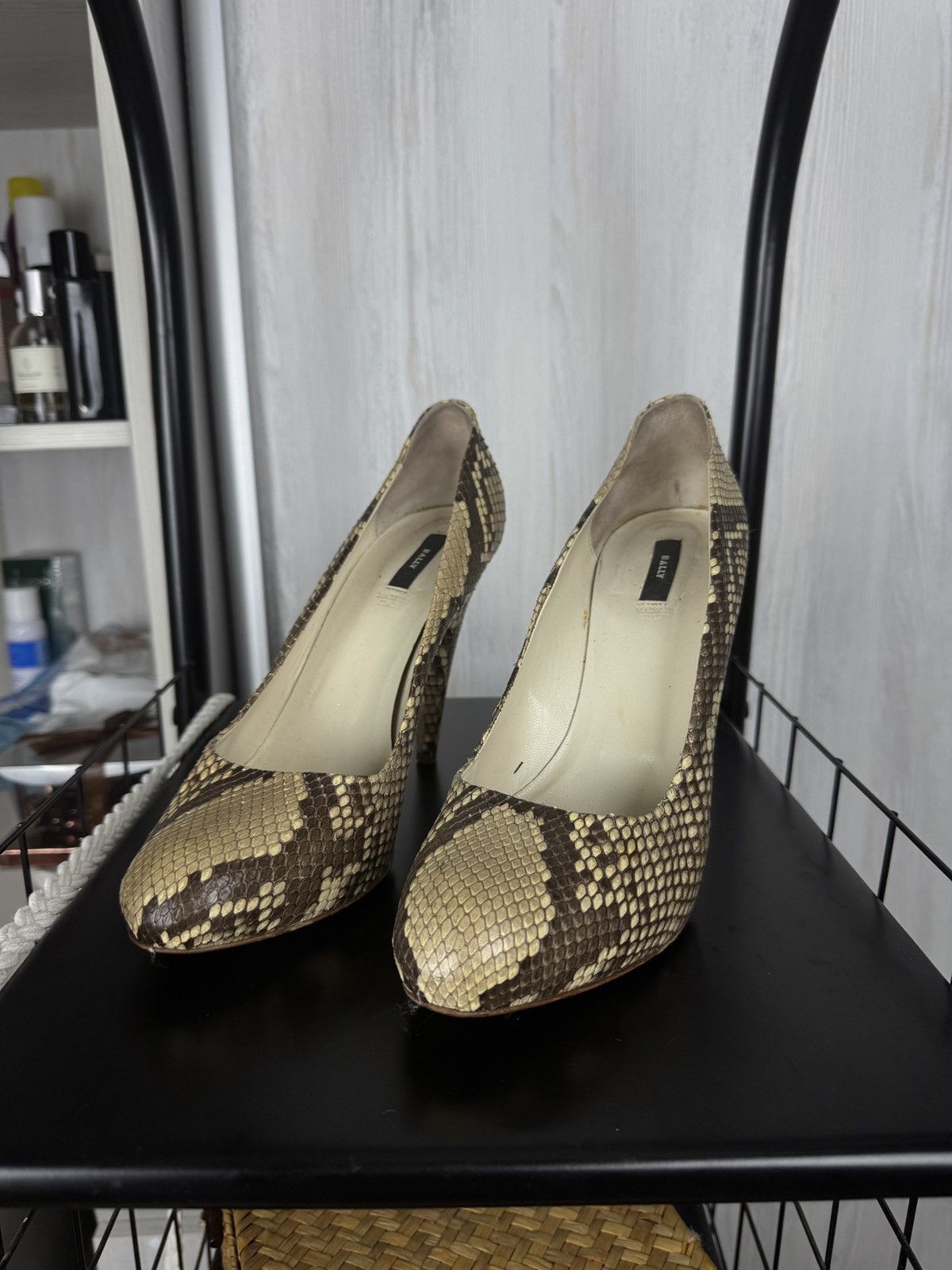 Bally BALLY Python Snake Skin Leather Pump Heels Shoes Size US 9.5 / IT 39.5 - 8 Thumbnail