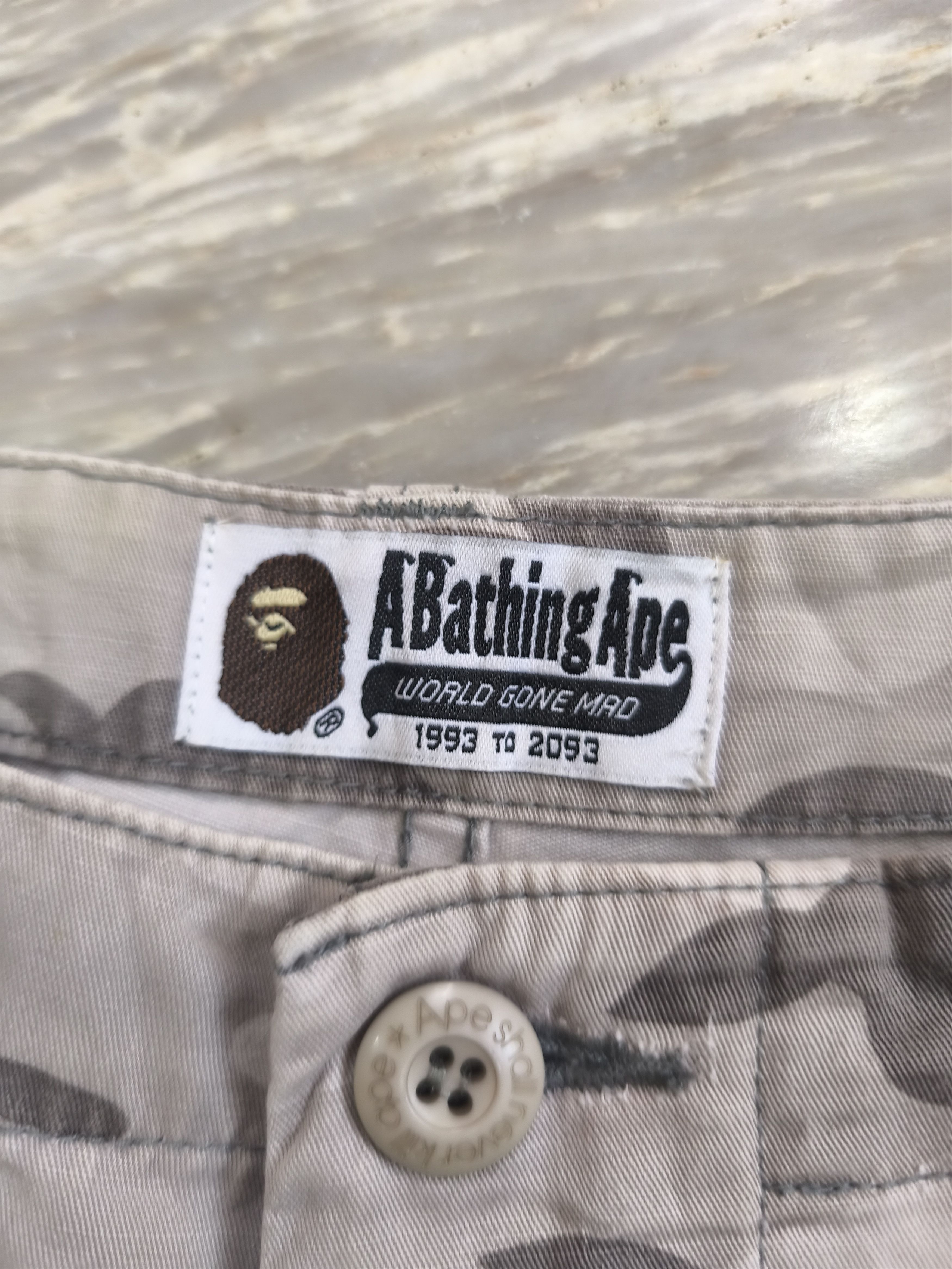 Bape OG Bape Gray Camo Cargo Short Size US 34 / EU 50 - 8 Thumbnail