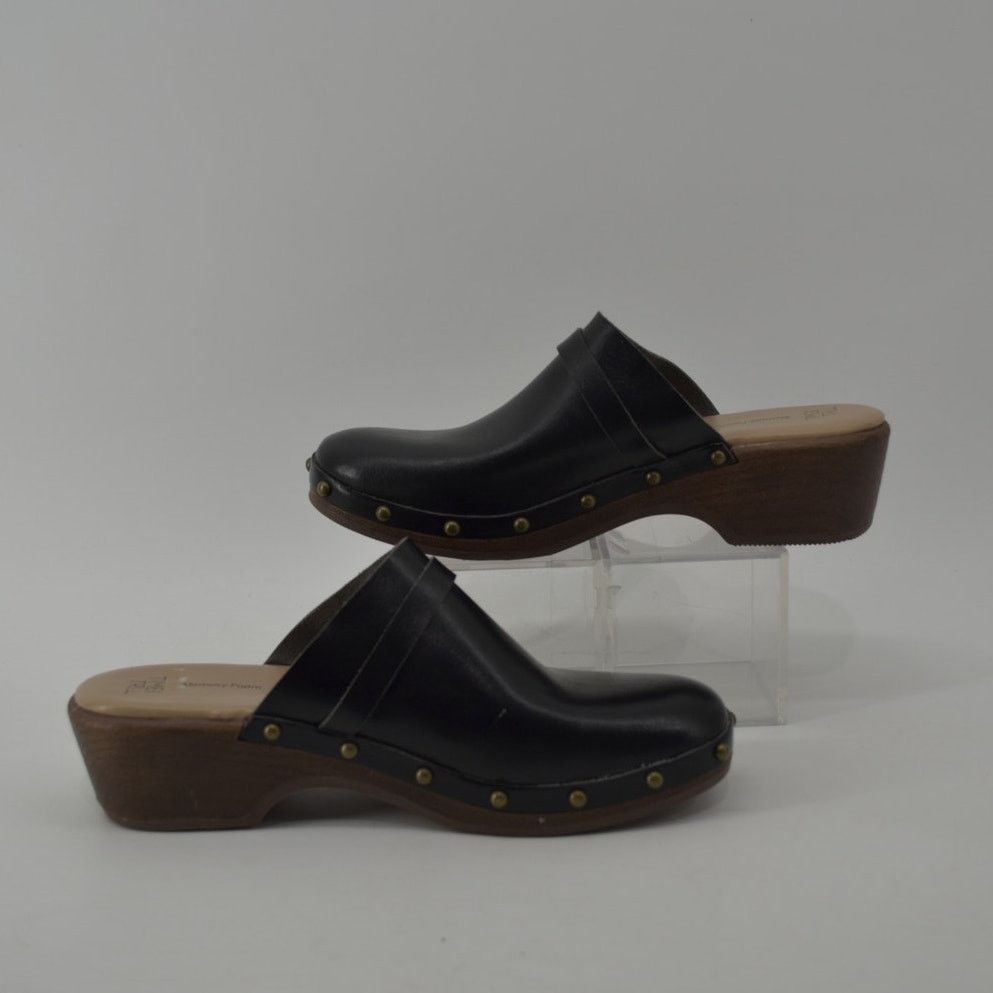Other Time and Tru Womens Sz 8 Clogs Black Faux Leather Y2K Style Size US 8 / IT 38 - 9 Thumbnail
