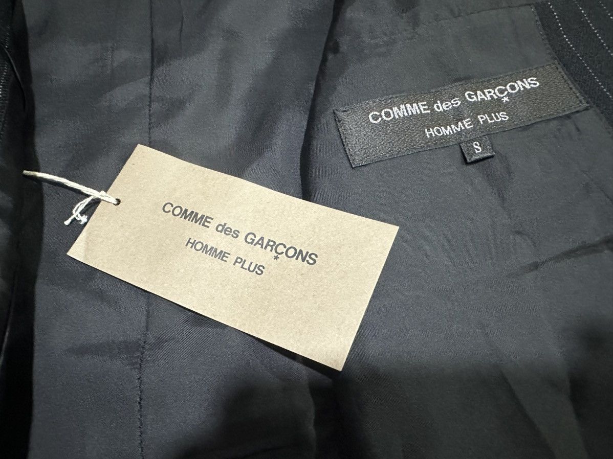 Comme des Garcons Homme Plus 🔥Archive Ss15 The Power Of Ceremony Asymmetric Blazer Jacket Size US S / EU 44-46 / 1 - 13 Thumbnail