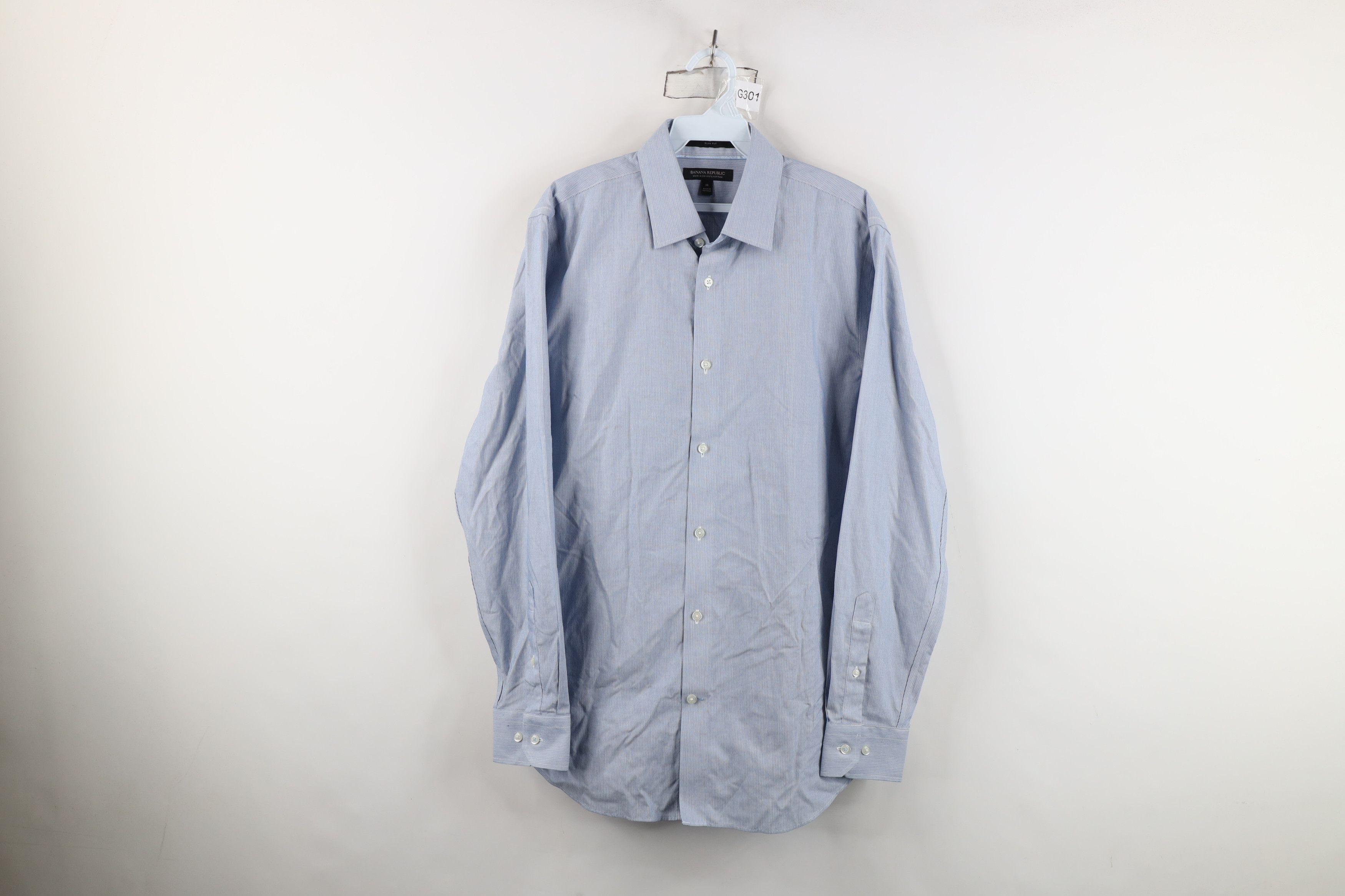 Banana Republic Banana Republic Non Iron Pinstriped Collared Button Shirt Size US M / EU 48-50 / 2 - 1 Thumbnail