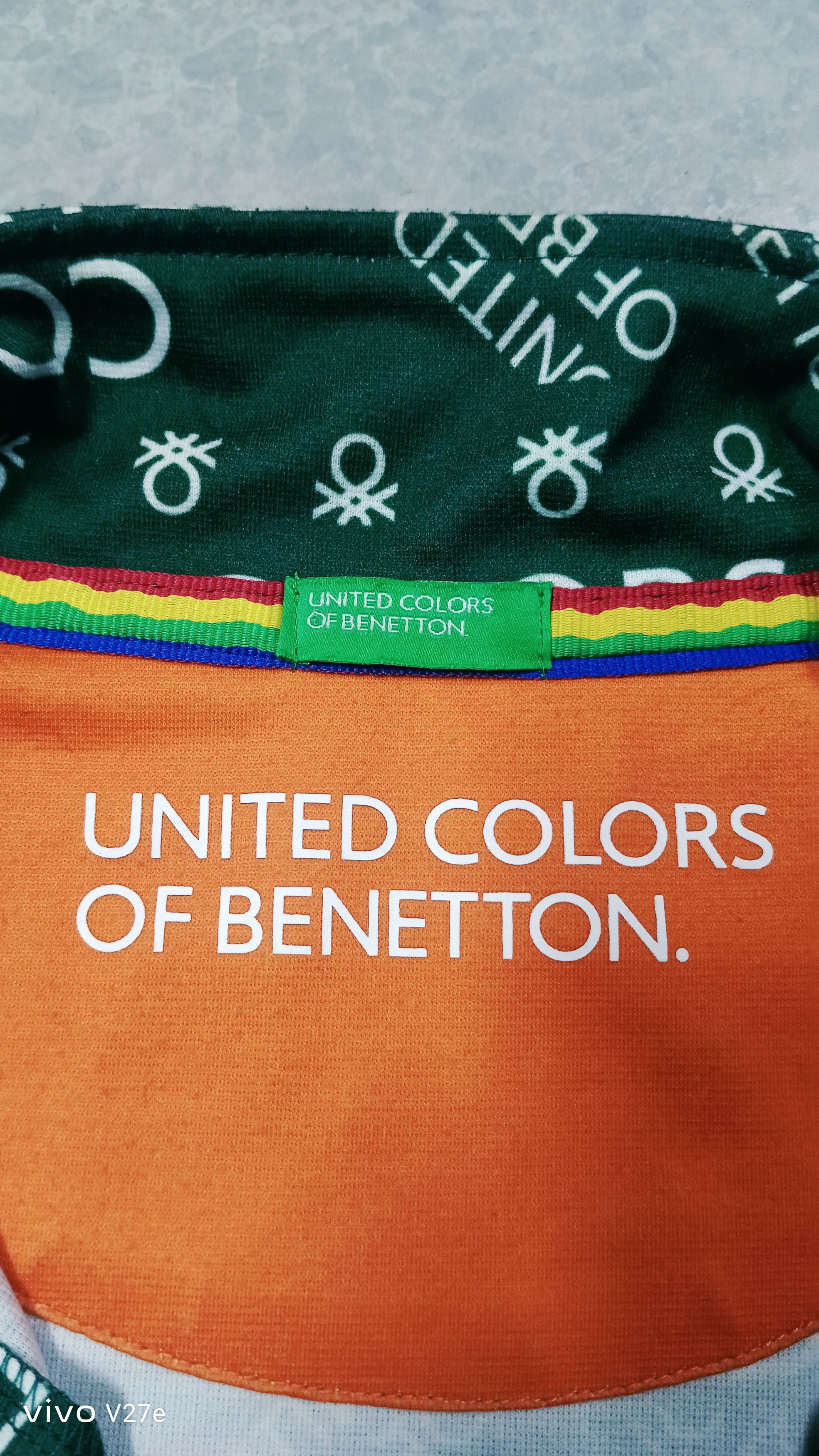 United Colors Of Benetton Rare United Colors Of Benetton Half Zipper Track Sweater Size US M / EU 48-50 / 2 - 6 Thumbnail