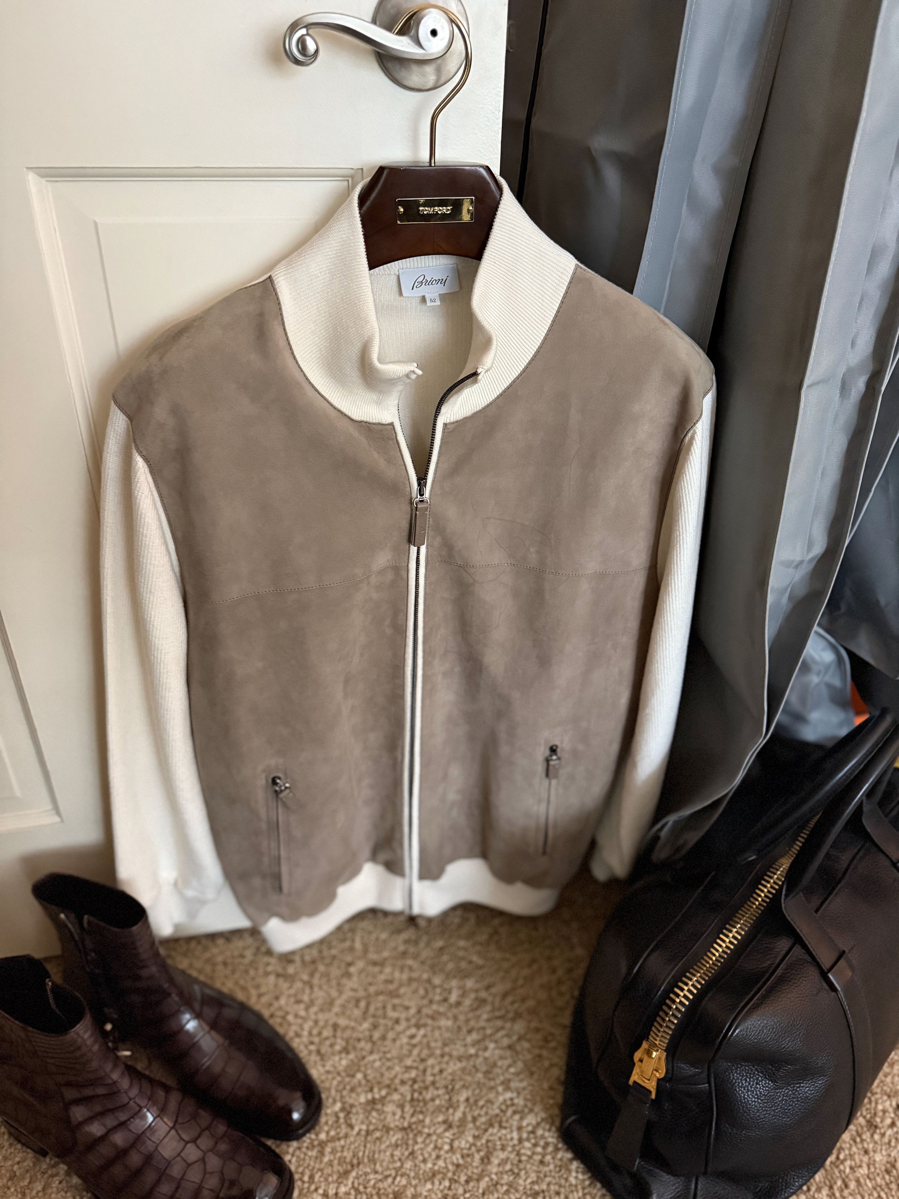 Brioni Best Dressed Rare $6K w/tax Suede / White Cashmere Knit Size US L / EU 52-54 / 3 - 13 Thumbnail