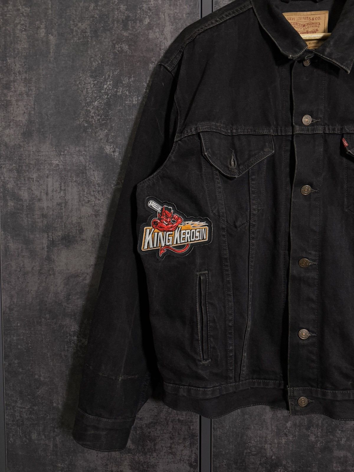Levi's Vinatge 80s Levis Patched Washed Denim Jacket Acne Hedi Raf Size US L / EU 52-54 / 3 - 9 Thumbnail