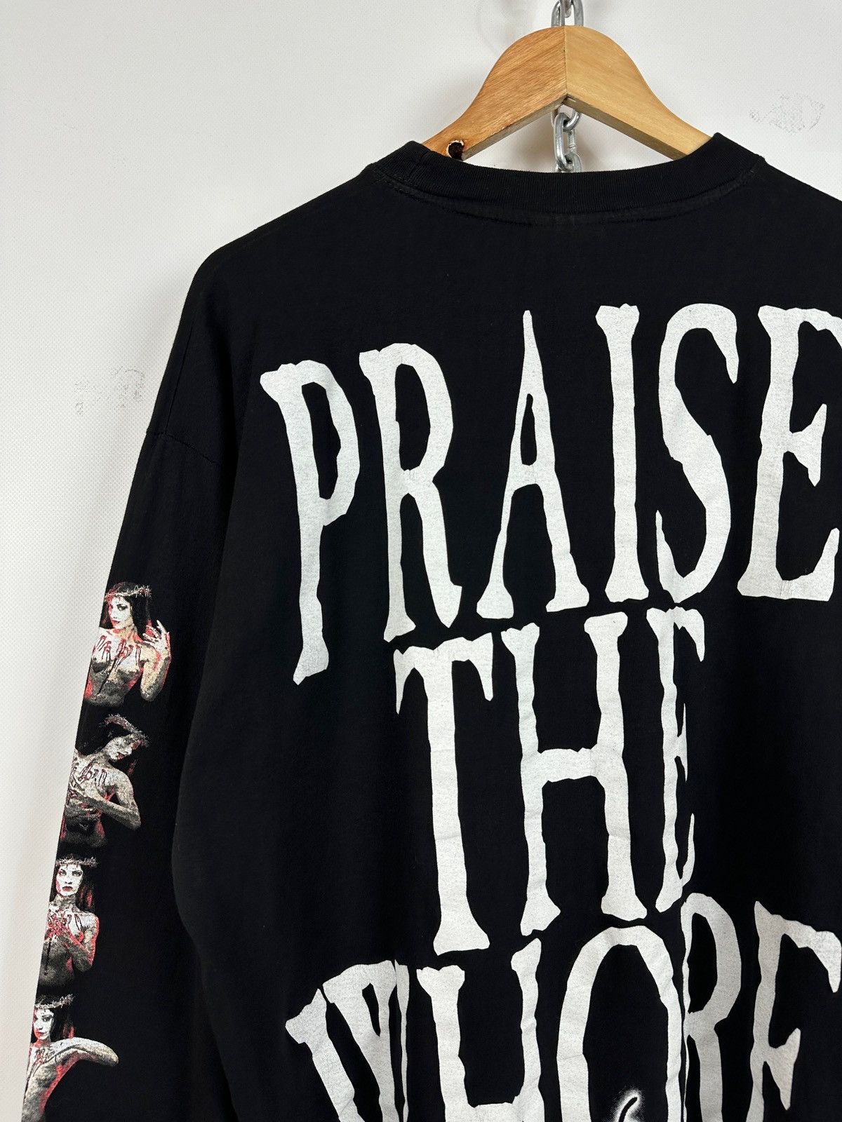 Band Tees 1998 Vintage Cradle of Filth Praise The Whore Long Sleeve Size US XL / EU 56 / 4 - 13 Thumbnail