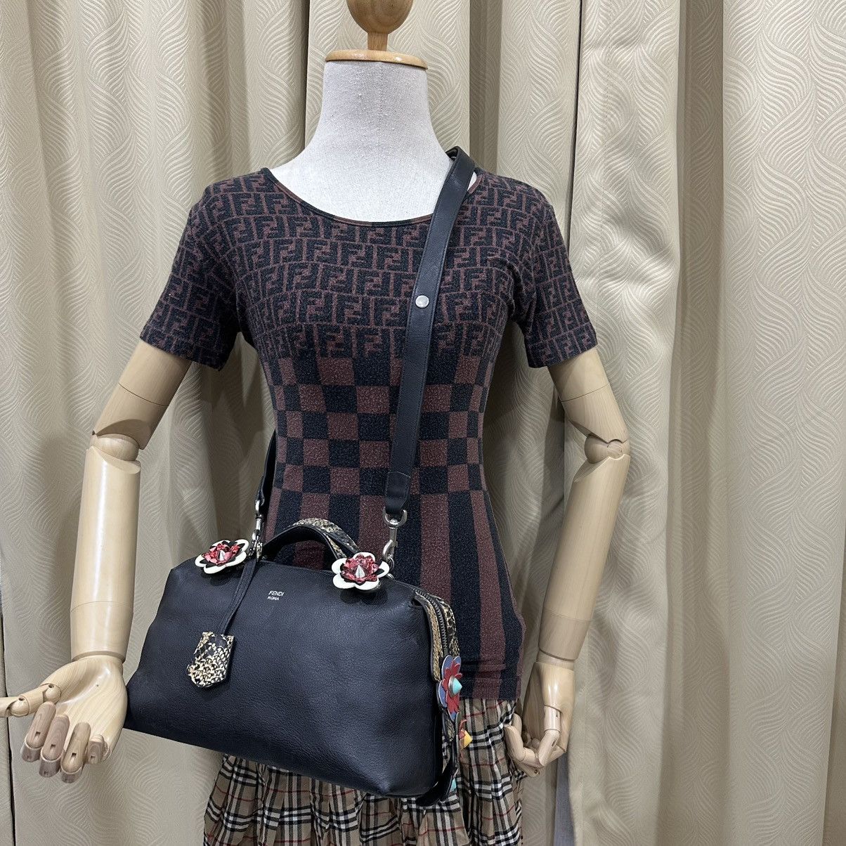 Fendi FENDI ROMA BLACK LEATHER AND PHYTON SMALL BY THE WAY SATCHEL Size ONE SIZE - 1 Thumbnail