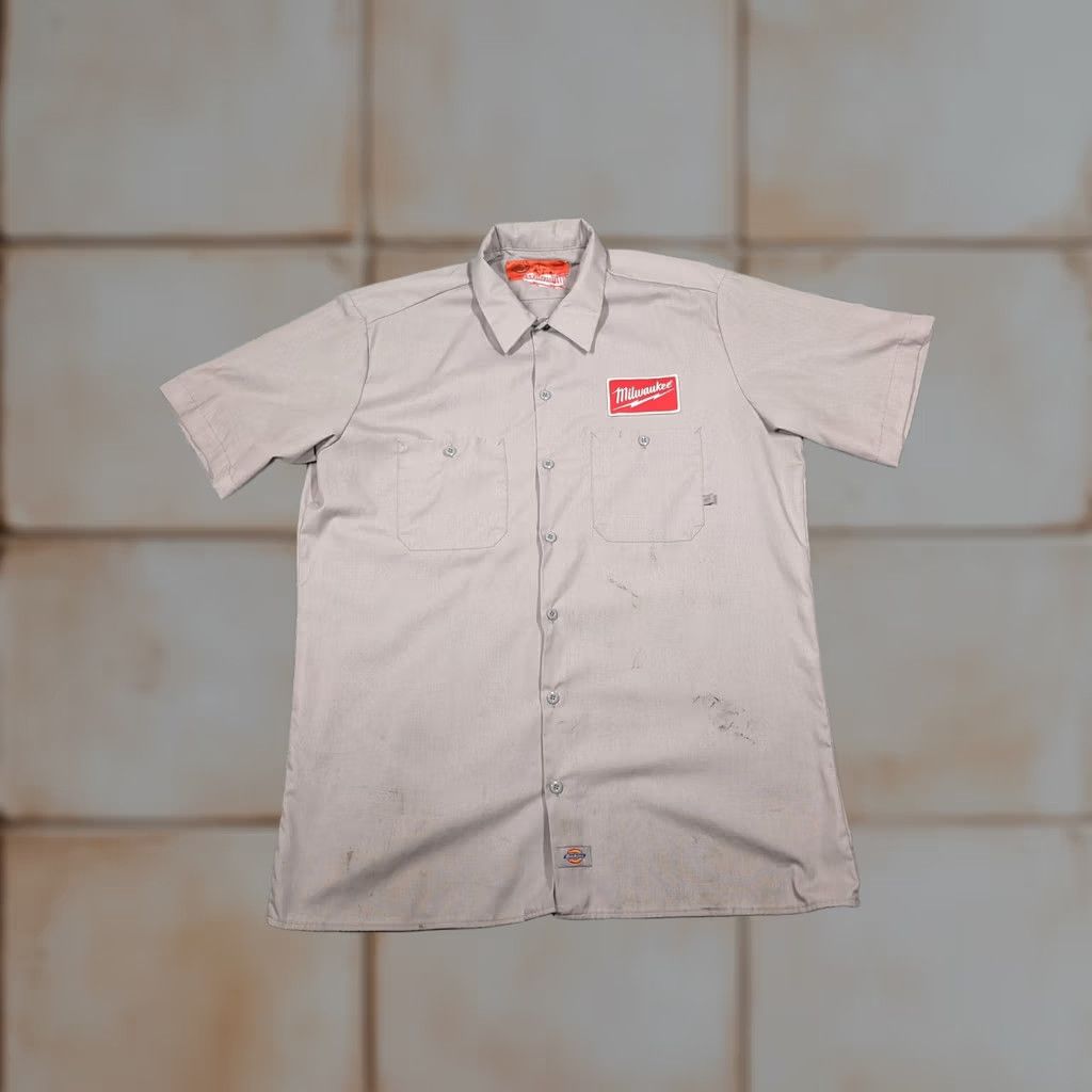 Dickies Dickies Shirt Mens Large Gray Solid Short Sleeve Button Up Milwaukee Workwear Size US L / EU 52-54 / 3 - 1 Thumbnail