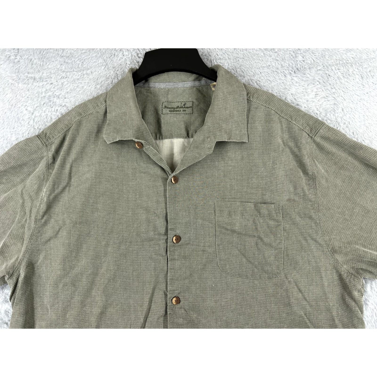 Tommy Bahama VINTAGE Tommy Bahama Shirt Adult 2XL Beige Stripe Button-Up 100% Silk Camp Hawaiian Size US XXL / EU 58 / 5 - 4 Thumbnail