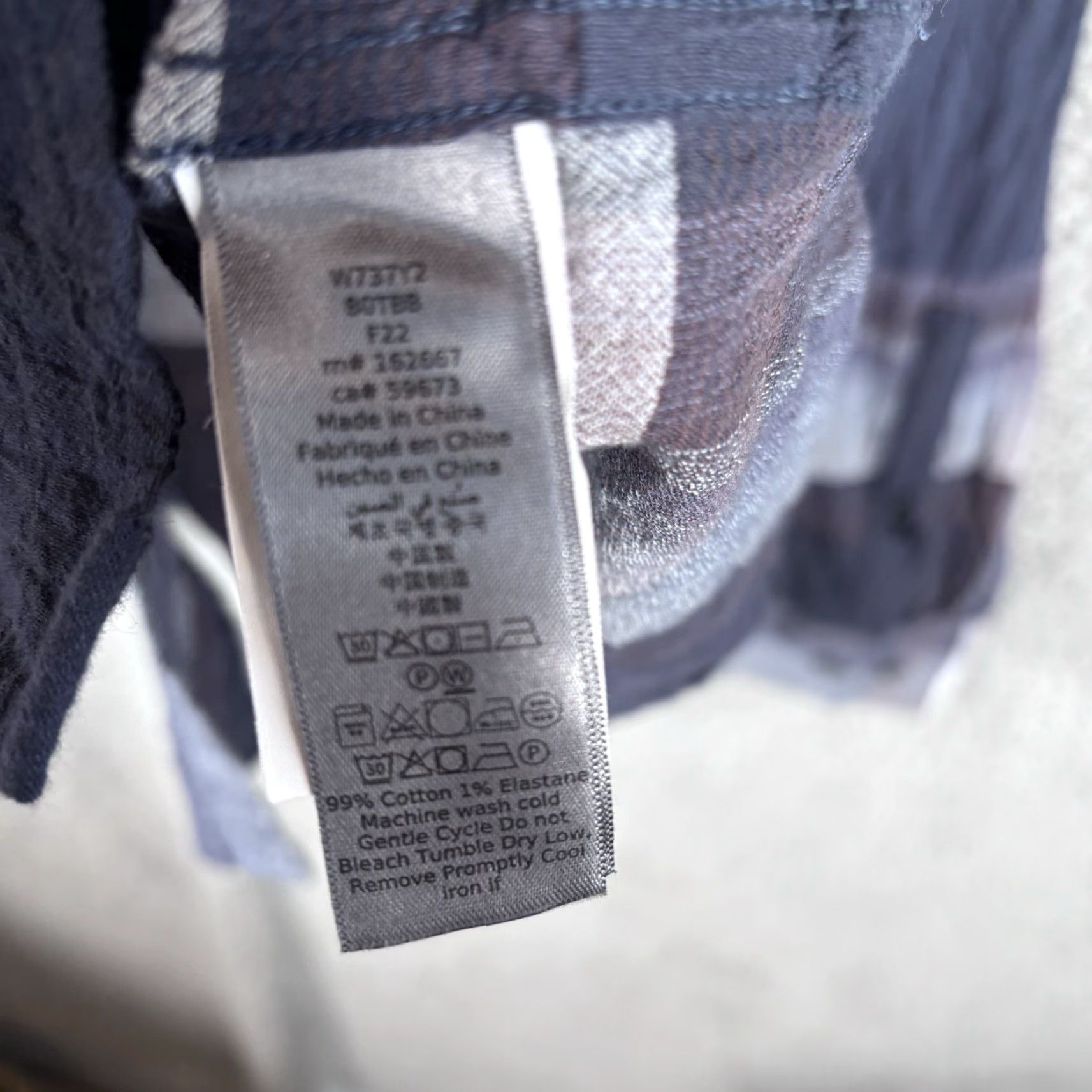 John Varvatos John Varvatos Shirt Mens M Navy Cole Plaid Cotton Lightweight Casual Button-Up Long Sleeve, Blue, Plaid, Regular Fit Size US M / EU 48-50 / 2 - 3 Thumbnail