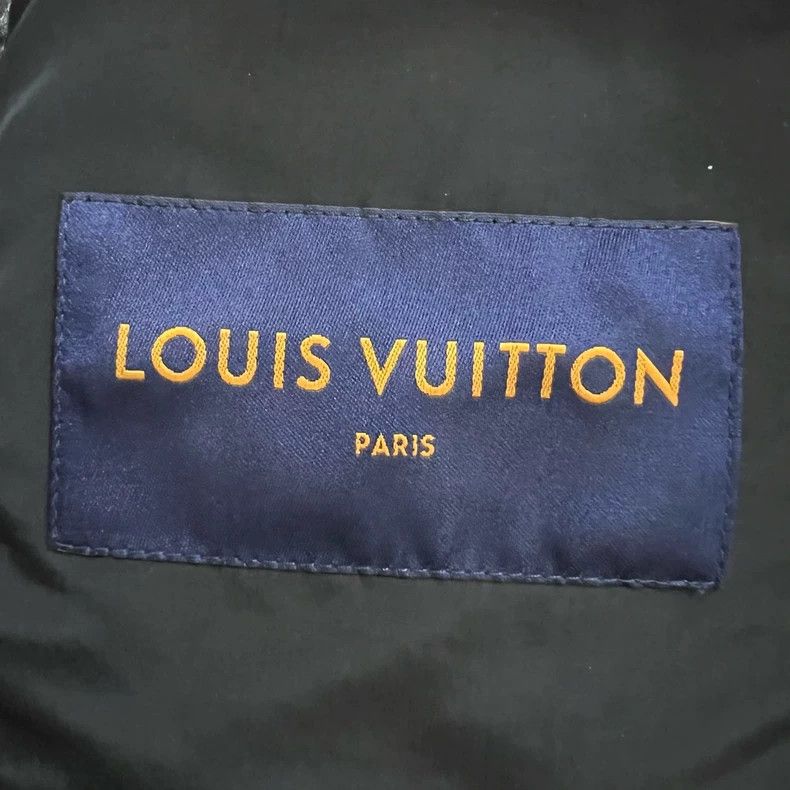 Louis Vuitton Louis Vuitton 2054 Series Thermal Induction 2-in-1 Jacket Size US L / EU 52-54 / 3 - 3 Thumbnail
