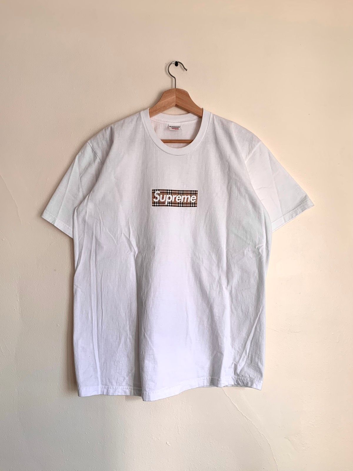 Pre-owned Burberry Supreme  Box Logo Tee Bogo Shirt In White