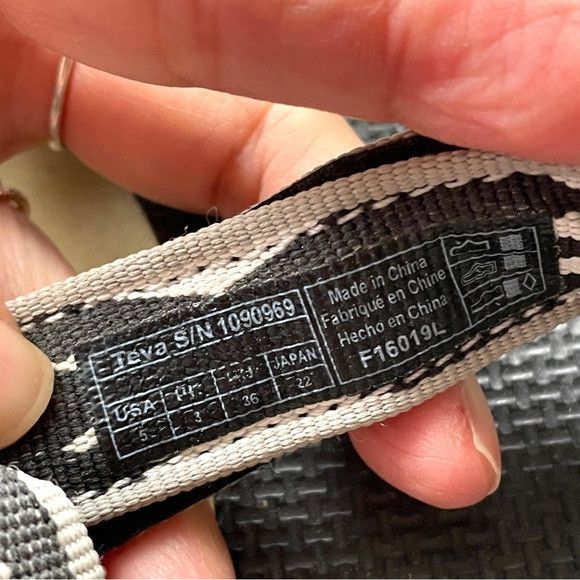 Teva Teva B&W Midform Sports Universal Sandals - 5 Size US 5 / IT 35 - 6 Thumbnail