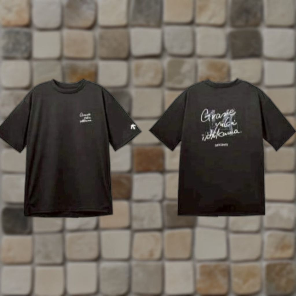 Vintage Descente Yuki Ishikawa's original T-shirt Grazia Limited Volleyball L Black Mens Short Sleeve Polyester Graphic Print Sports Quick Dry Shirt Size US L / EU 52-54 / 3 - 1 Thumbnail