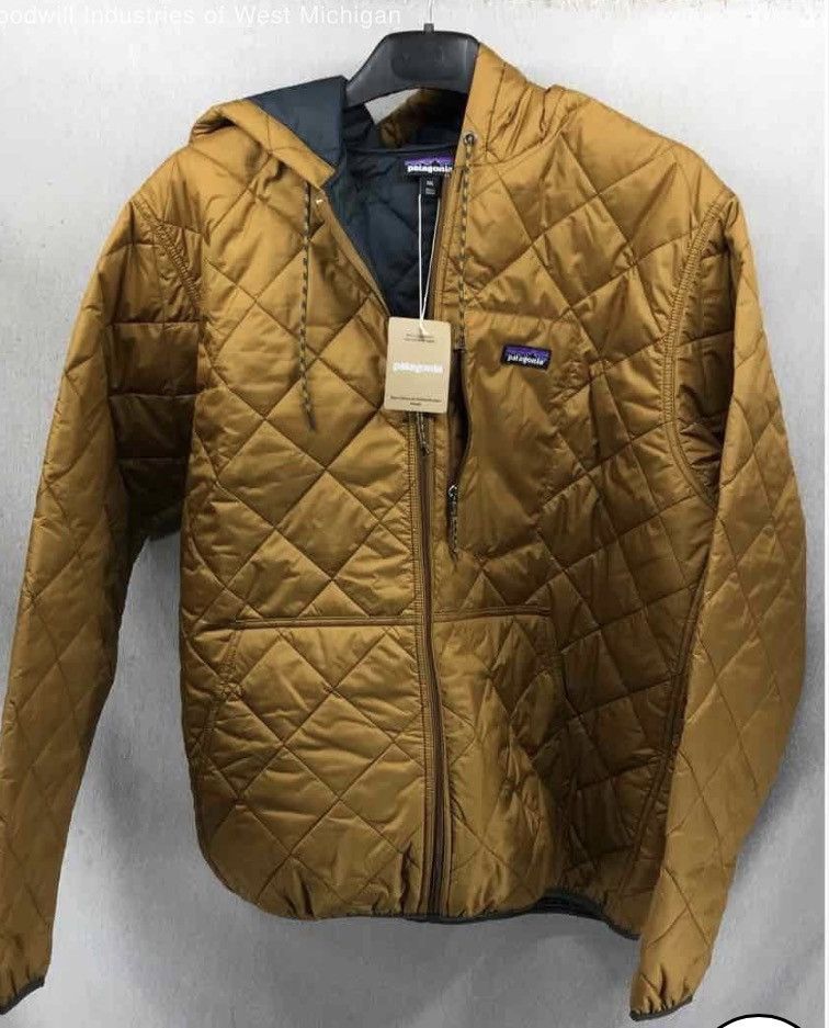 Patagonia Patagonia Men's XXL Diamond Quilted Bomber Shelter Brown XXL Size US XXL / EU 58 / 5 - 1 Thumbnail