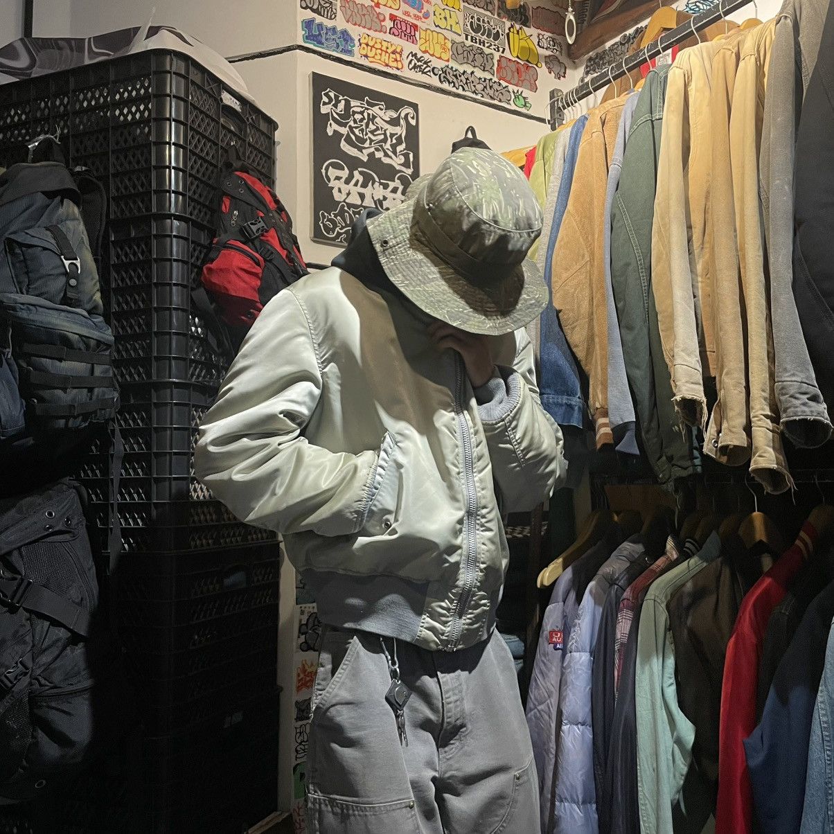Other GREENBERIER Bomber MA-1 flight natural faded vintage jacket Size US M / EU 48-50 / 2 - 3 Thumbnail