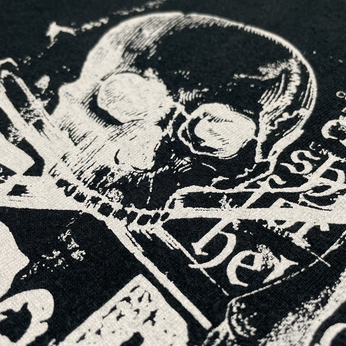 Hysteric Glamour 🇯🇵 Y2K BULLET NOISE SKULL SEDITIONARIES PUNK GOTHIC TSHIRT Size US L / EU 52-54 / 3 - 12 Thumbnail