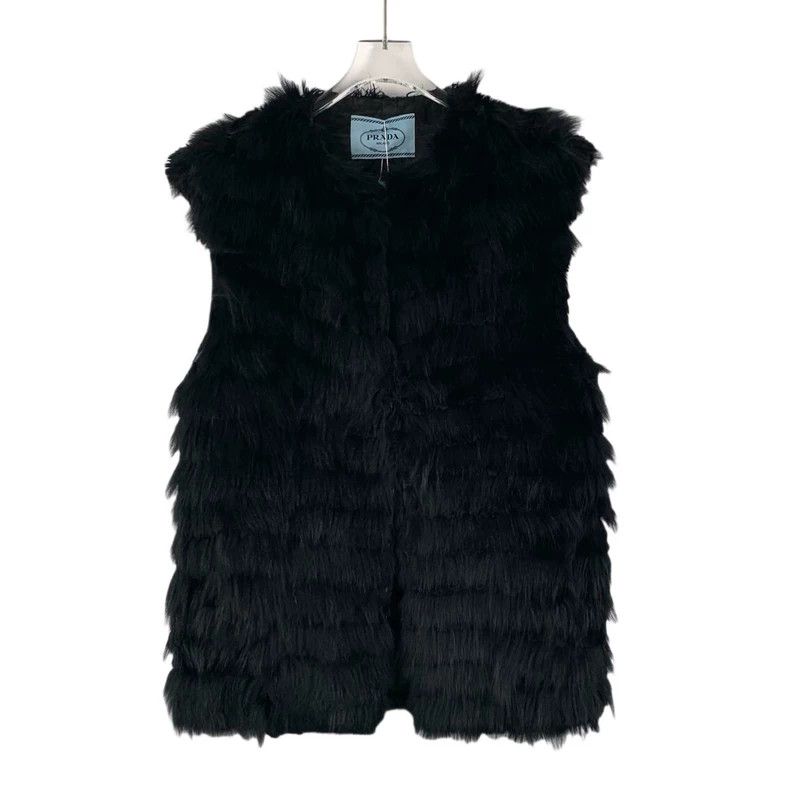 Prada Prada Black fur vest Size S / US 4 / IT 40 - 1 Thumbnail