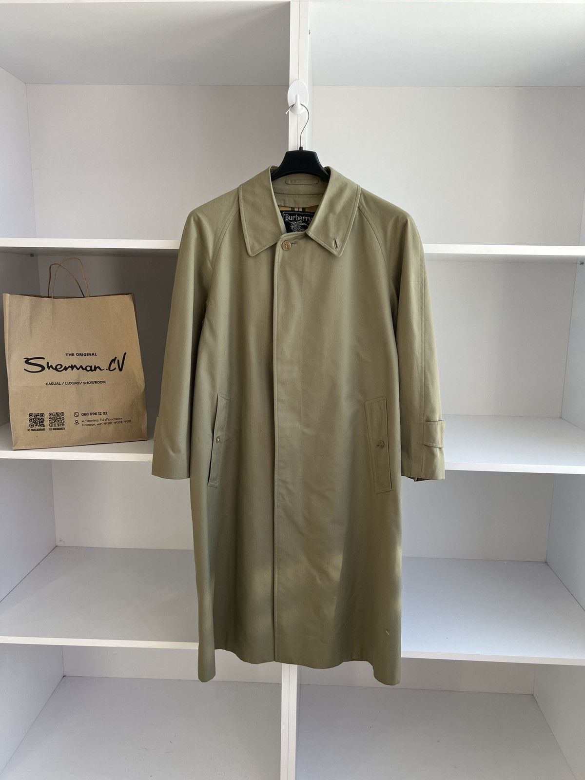 Burberry × Vintage Vintage Burberry trench coat old money style Size US L / EU 52-54 / 3 - 3 Thumbnail