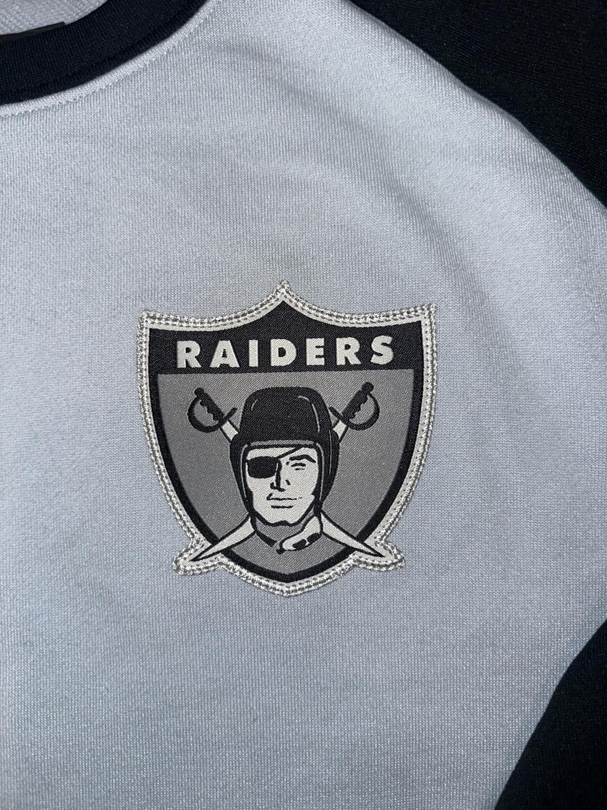 Designer Nike Men’s Las Vegas Raiders SLV/BLK Historic Raglan Crew Performance Sweater Size US XL / EU 56 / 4 - 2 Thumbnail