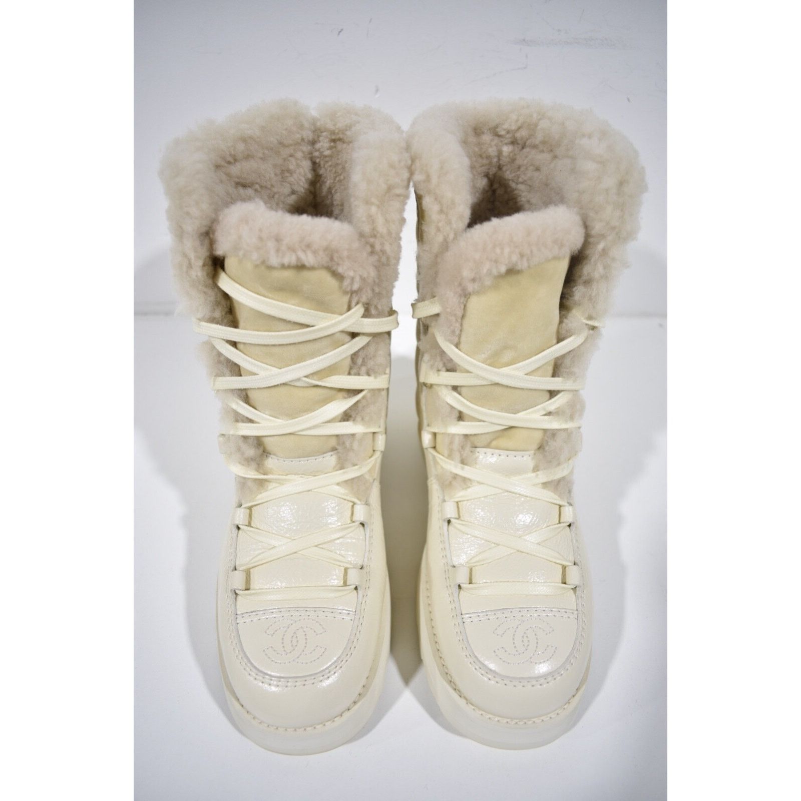 Chanel Chanel 21K Ivory Velvet Shearling Fur Brave CC Lace Up Tie Size US 6 / IT 36 - 7 Thumbnail