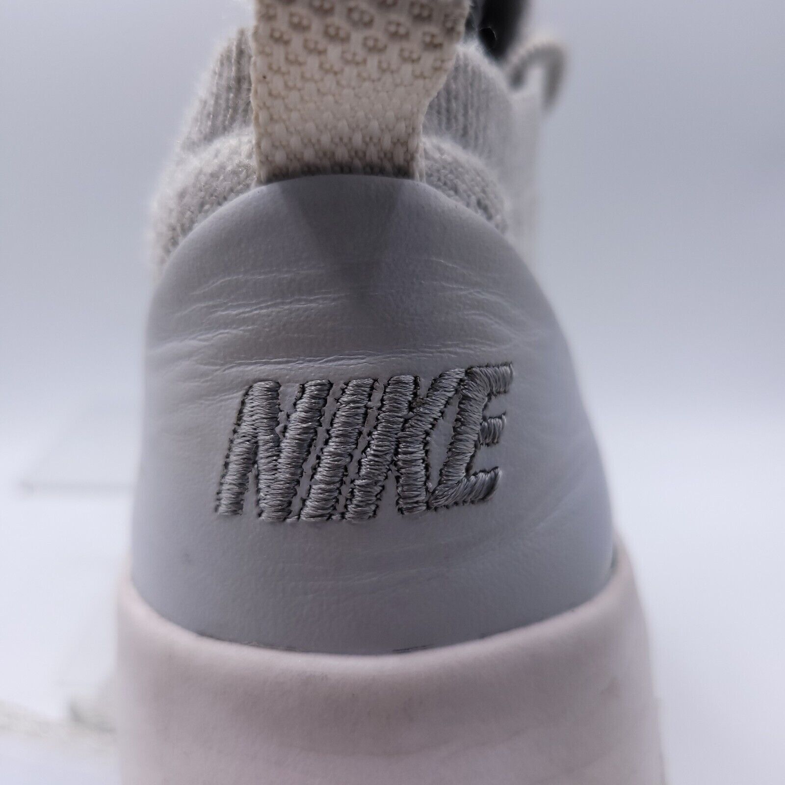 Nike Nike Air Max Thea Ultra Shoe Women Size 7.5 881175-002 White Size US 7.5 / IT 37.5 - 8 Thumbnail