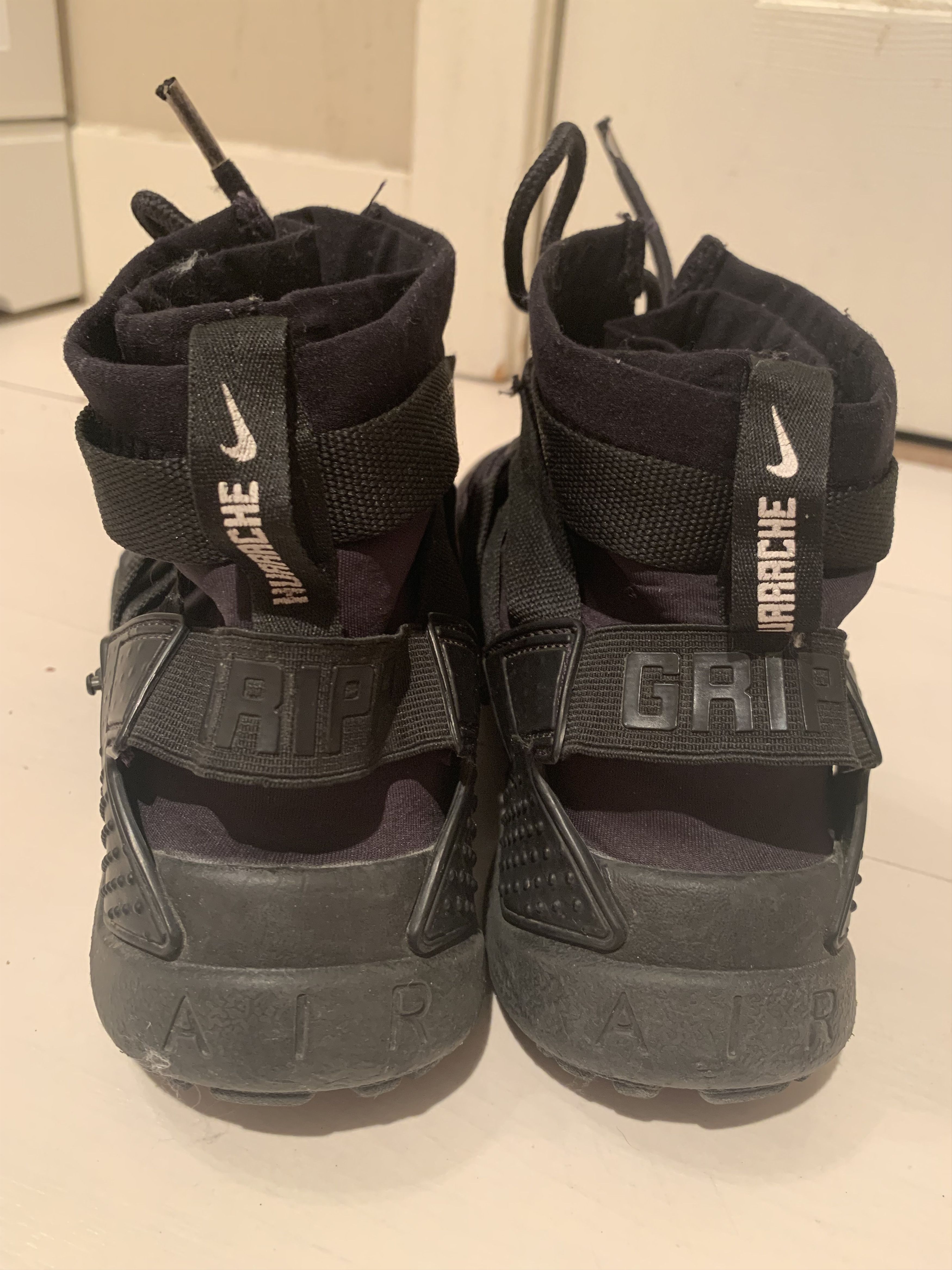 Nike Nike Air Huarache Gripp Black Size US 8 / EU 41 - 3 Thumbnail
