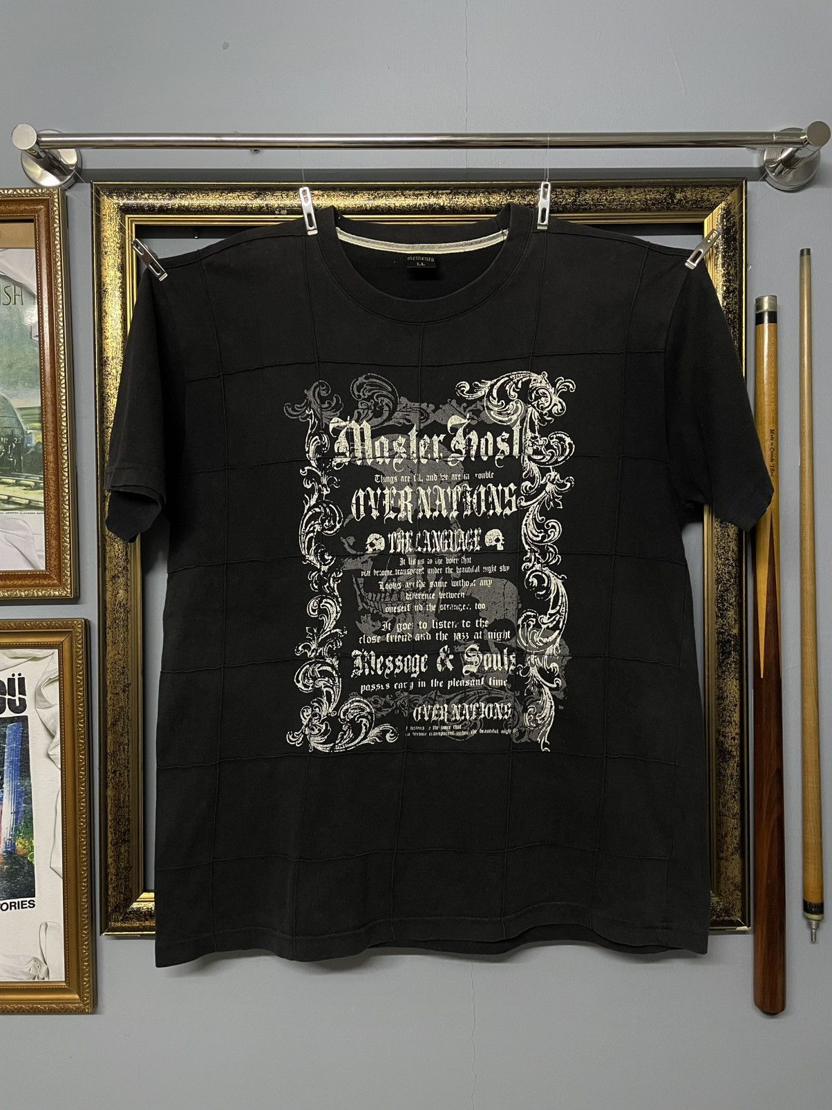 Japanese Brand Vintage JPN Designer Element Master Host Skunn Sunfaded Tee Size US L / EU 52-54 / 3 - 1 Thumbnail