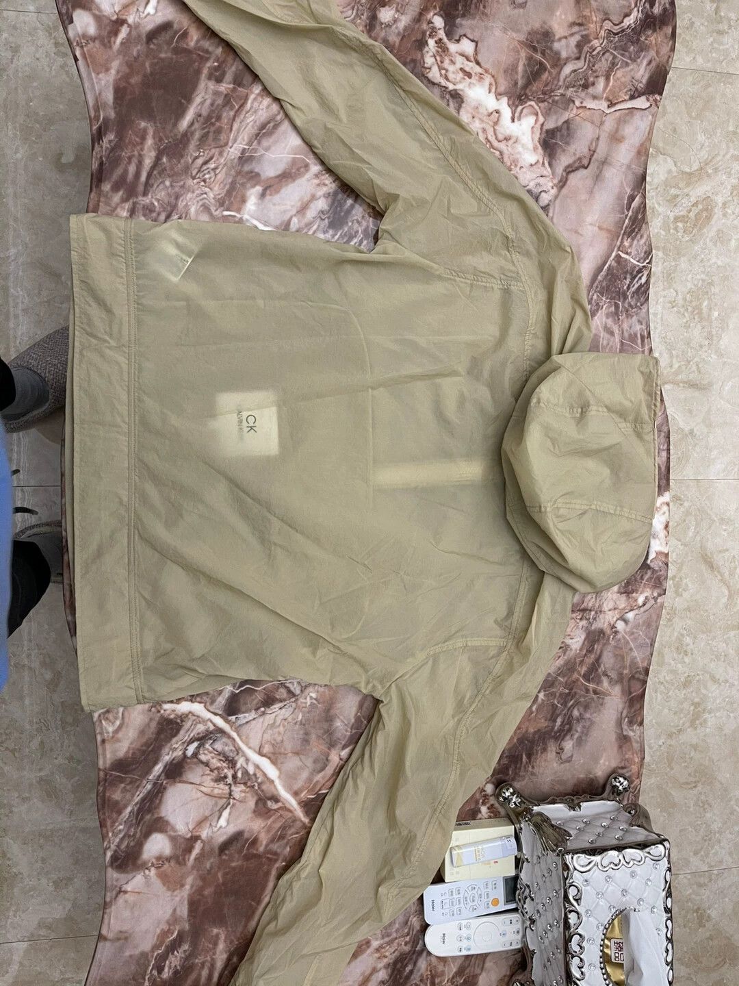 Calvin Klein CK Lightweight Sun Protective Sweatshirt - New, Sale Size US M / EU 48-50 / 2 - 7 Thumbnail