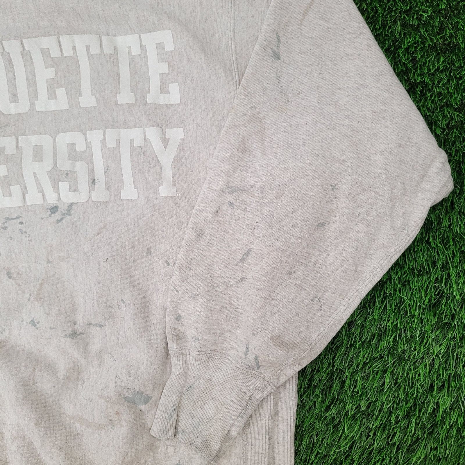 Champion Vintage 80s Marquette Sweatshirt L/XL 23x24 Boxy Champion Size US XL / EU 56 / 4 - 16 Thumbnail