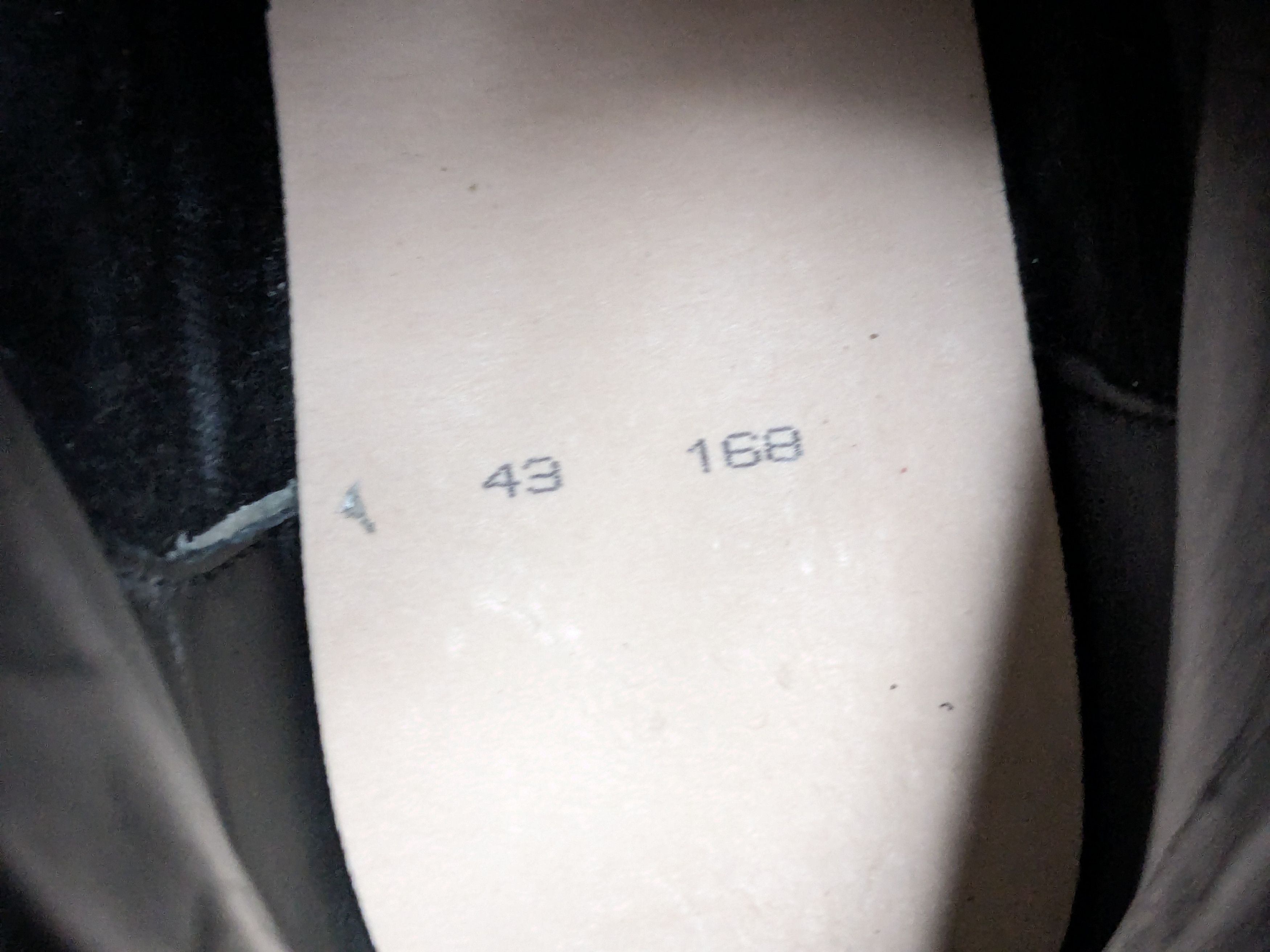 Maison Margiela Maison Margiela Replica GAT Black 10 43 High Tops Size US 10 / EU 43 - 7 Thumbnail