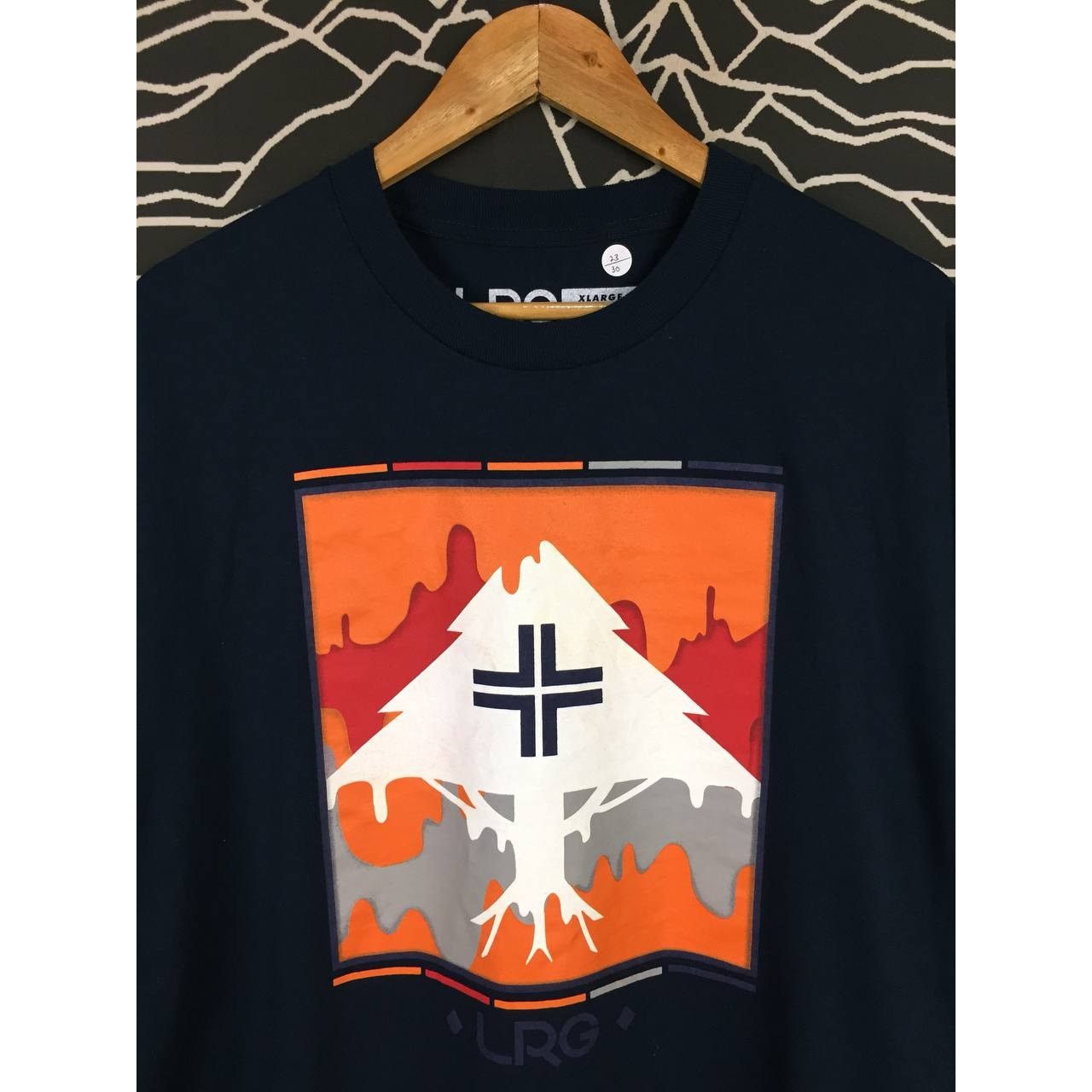 LRG Lifted Research Group Big Logo Standard Fit Tee Size US XL / EU 56 / 4 - 3 Thumbnail