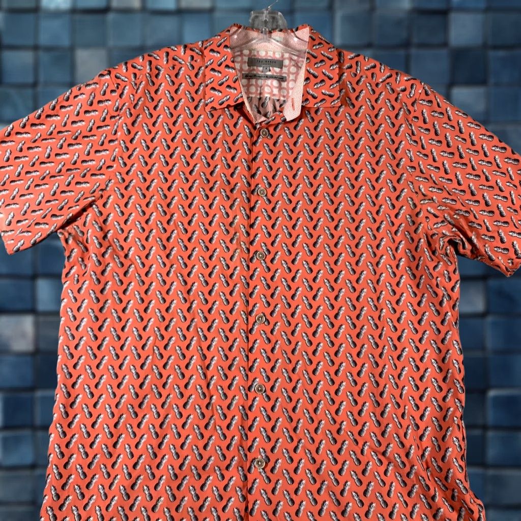 Ted Baker Ted Baker Shirt Mens Large Orange Pineapple Print Short Sleeve Button Front Size US L / EU 52-54 / 3 - 1 Thumbnail
