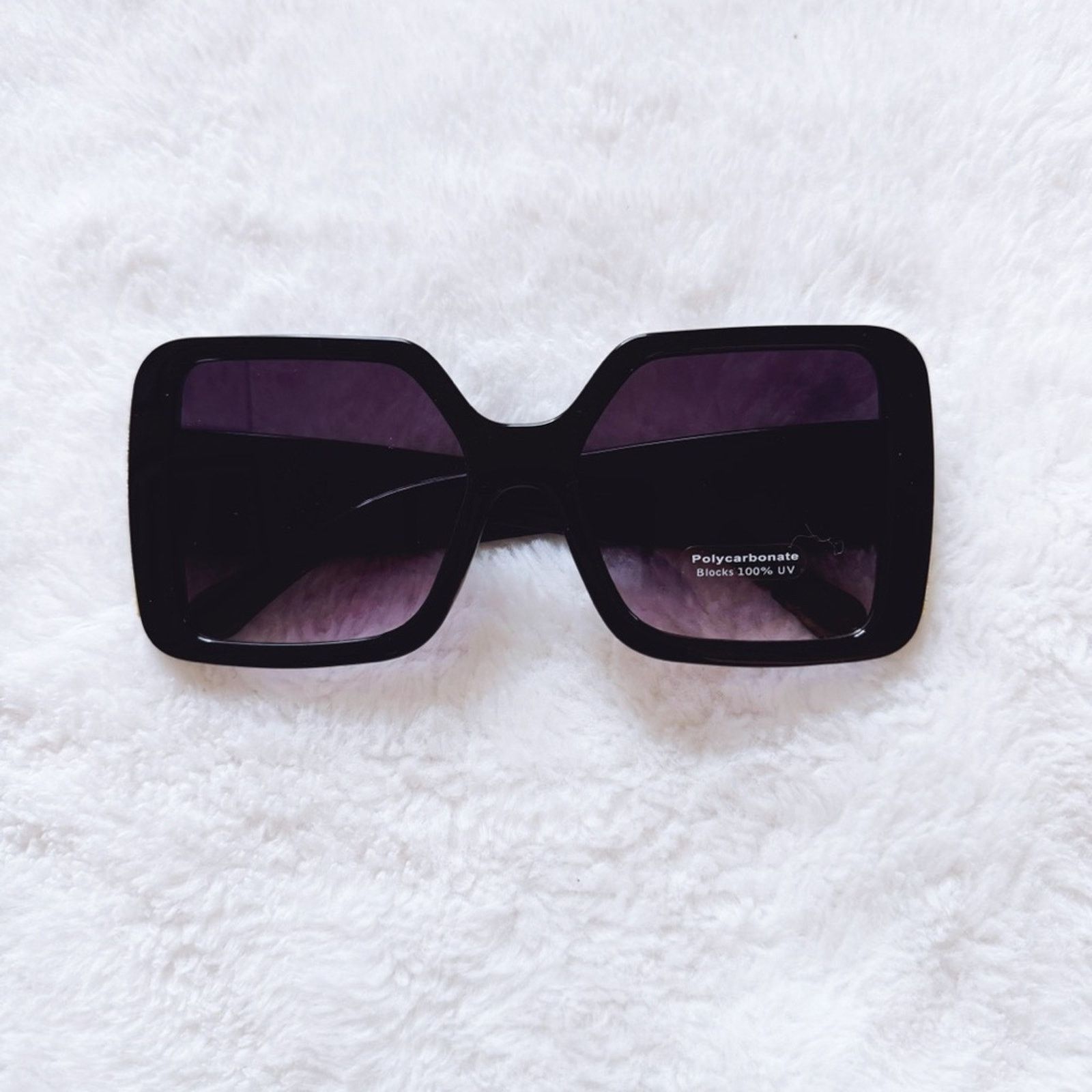 Other Junia Black Oversized Sunglasses Size ONE SIZE - 1 Thumbnail