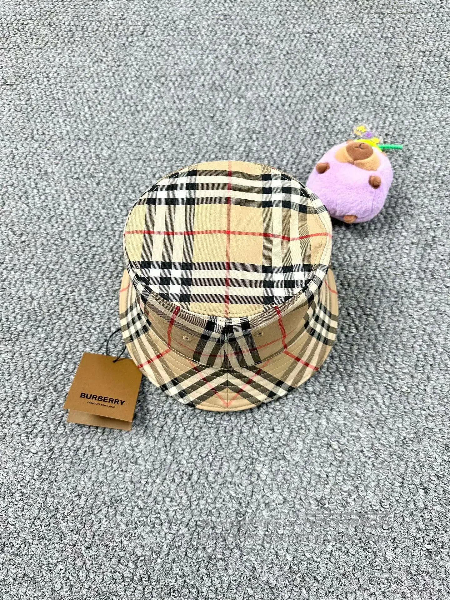 Burberry Burberry size S Khaki Plaid Fisherman Hat| Size ONE SIZE - 1 Thumbnail