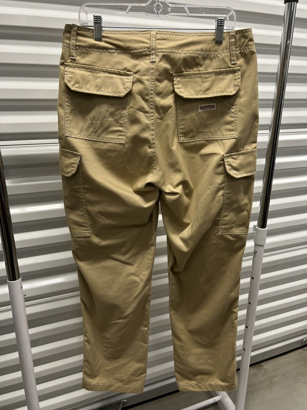True Religion True religion cargo khaki pants 34 Size US 31 - 2 Thumbnail